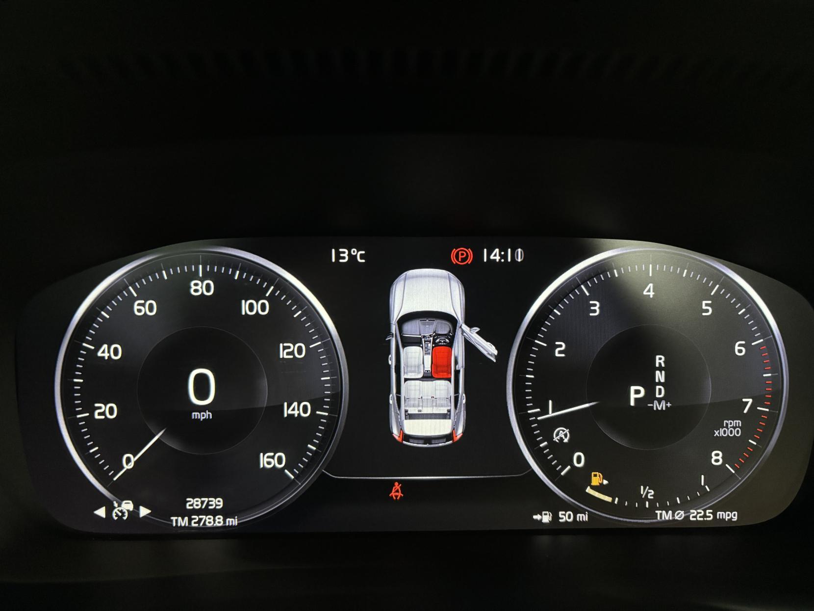 Volvo XC40 2.0 T4 R-Design Pro SUV 5dr Petrol Auto AWD Euro 6 (s/s) (190 ps)