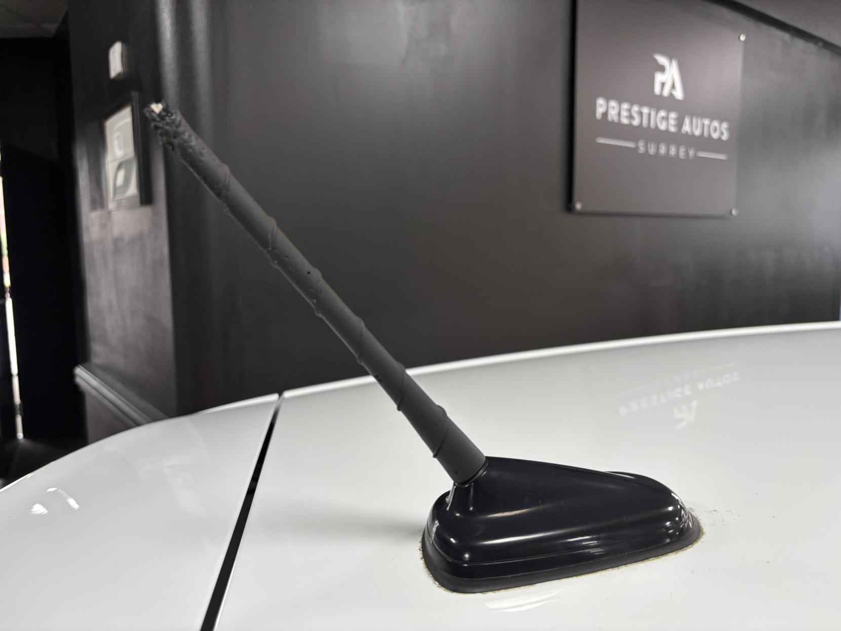 Volkswagen Polo 1.0 TSI Life Hatchback 5dr Petrol Manual Euro 6 (s/s) (95 ps)