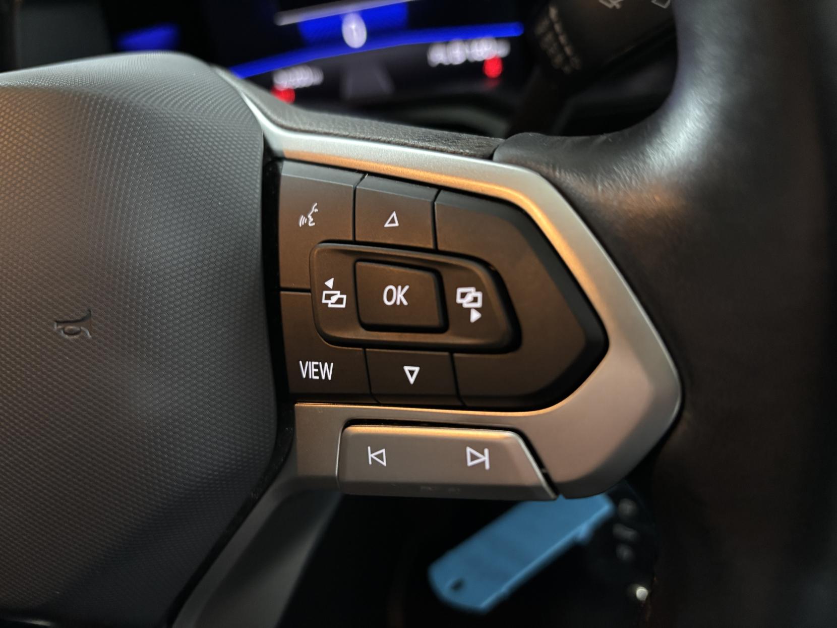 Volkswagen Polo 1.0 TSI Life Hatchback 5dr Petrol Manual Euro 6 (s/s) (95 ps)