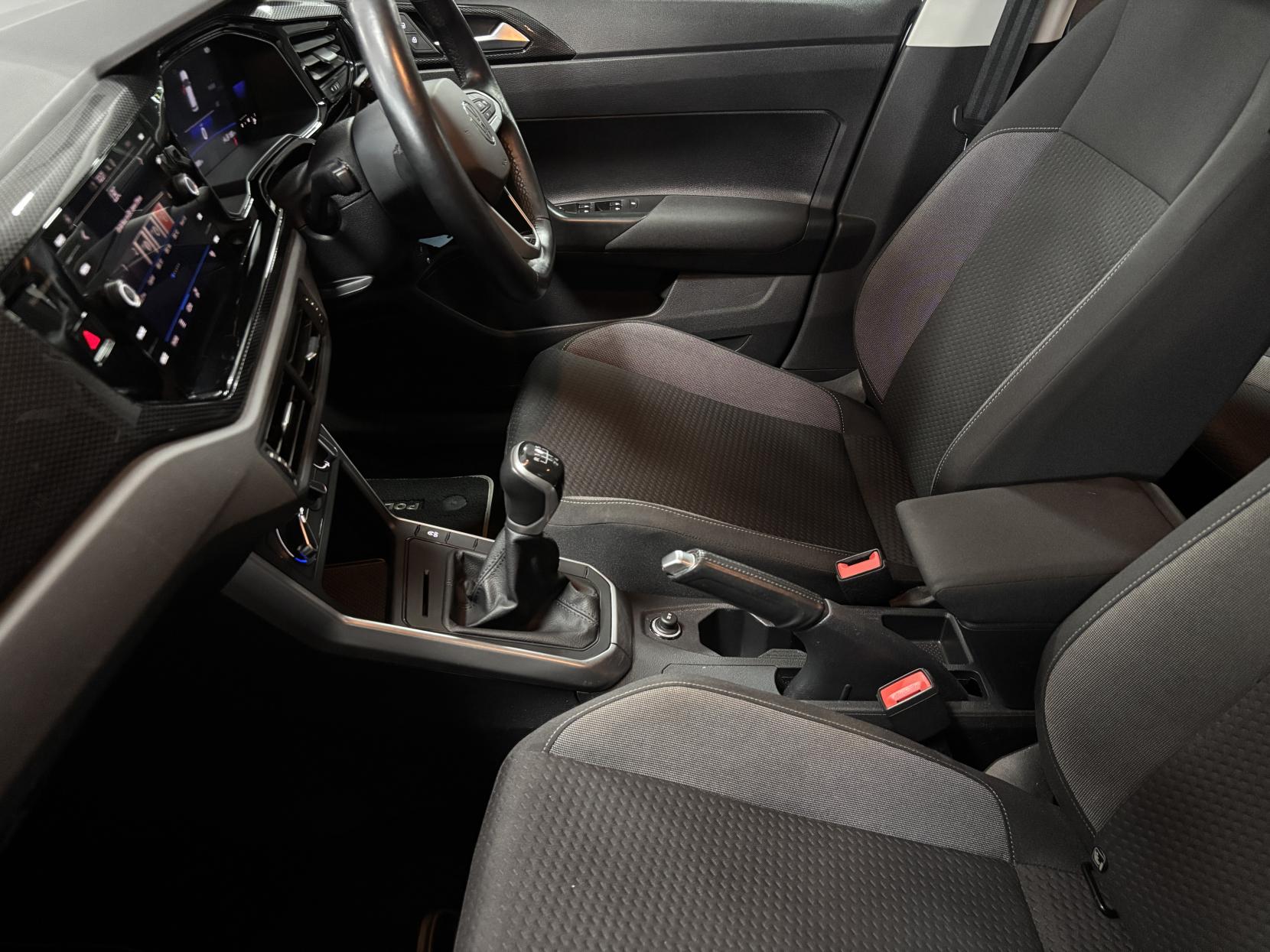 Volkswagen Polo 1.0 TSI Life Hatchback 5dr Petrol Manual Euro 6 (s/s) (95 ps)