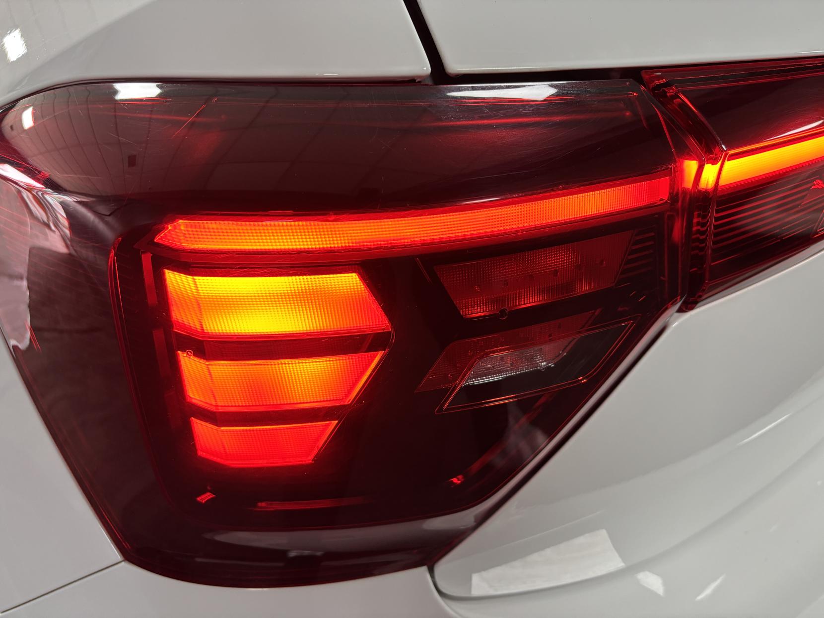 Volkswagen Polo 1.0 TSI Life Hatchback 5dr Petrol Manual Euro 6 (s/s) (95 ps)