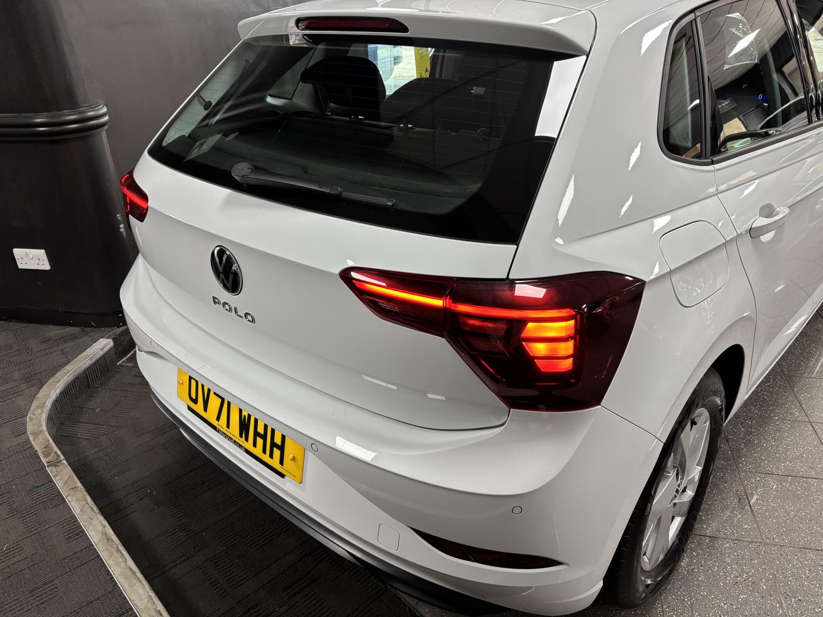 Volkswagen Polo 1.0 TSI Life Hatchback 5dr Petrol Manual Euro 6 (s/s) (95 ps)