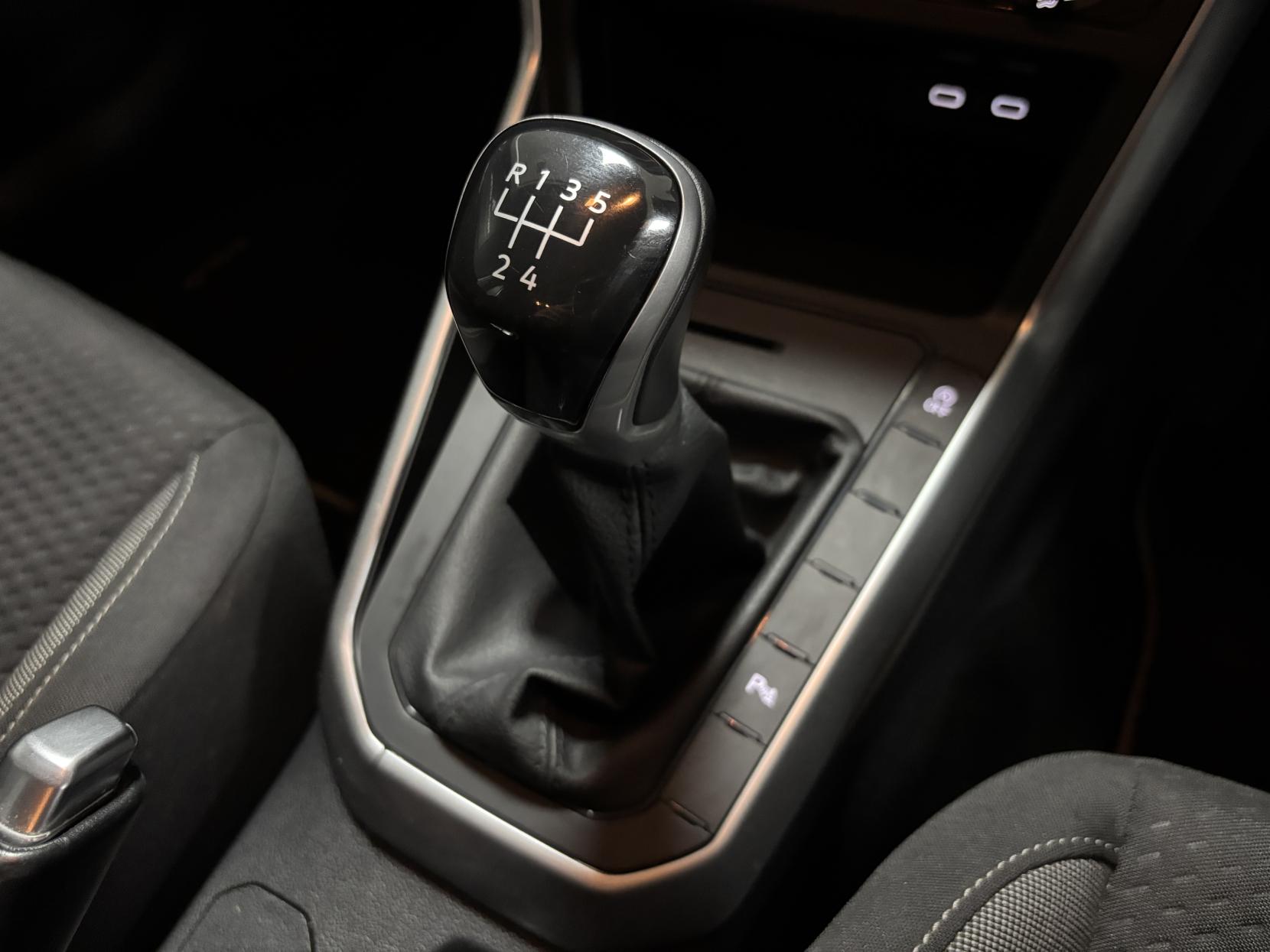 Volkswagen Polo 1.0 TSI Life Hatchback 5dr Petrol Manual Euro 6 (s/s) (95 ps)