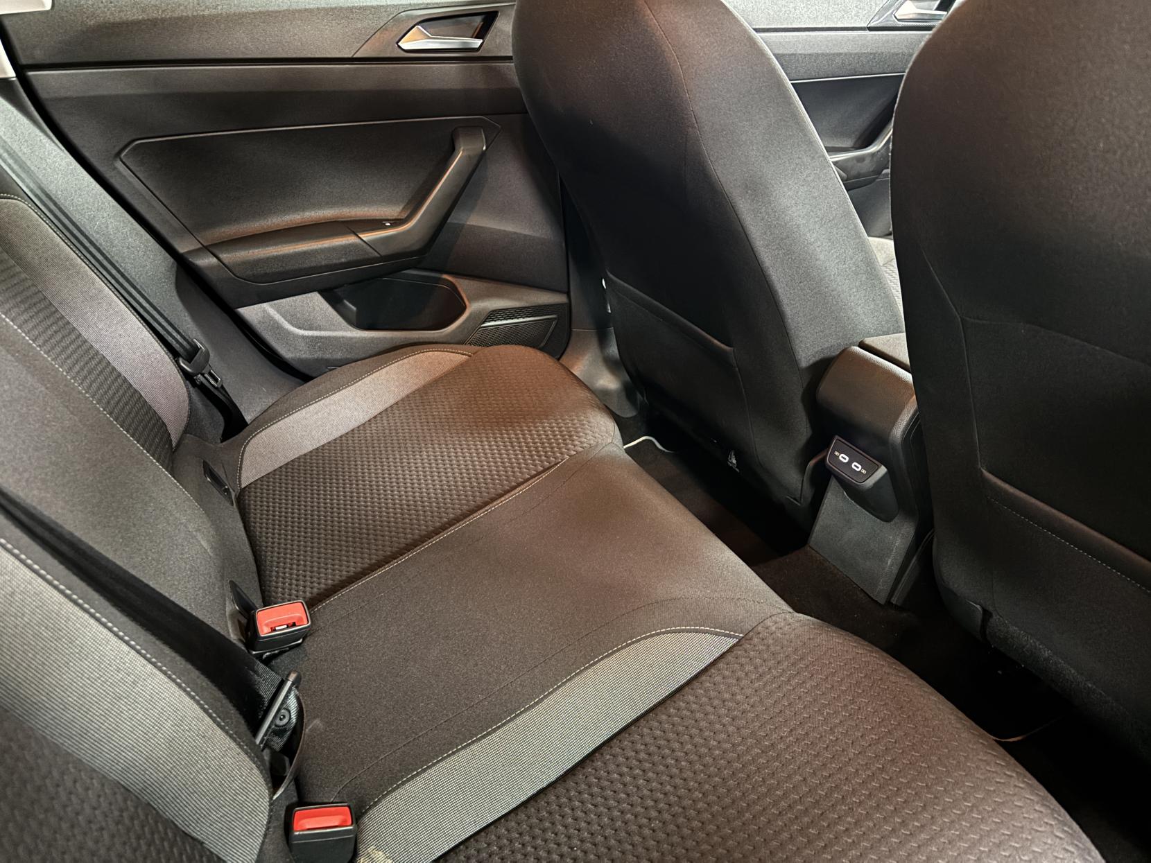 Volkswagen Polo 1.0 TSI Life Hatchback 5dr Petrol Manual Euro 6 (s/s) (95 ps)