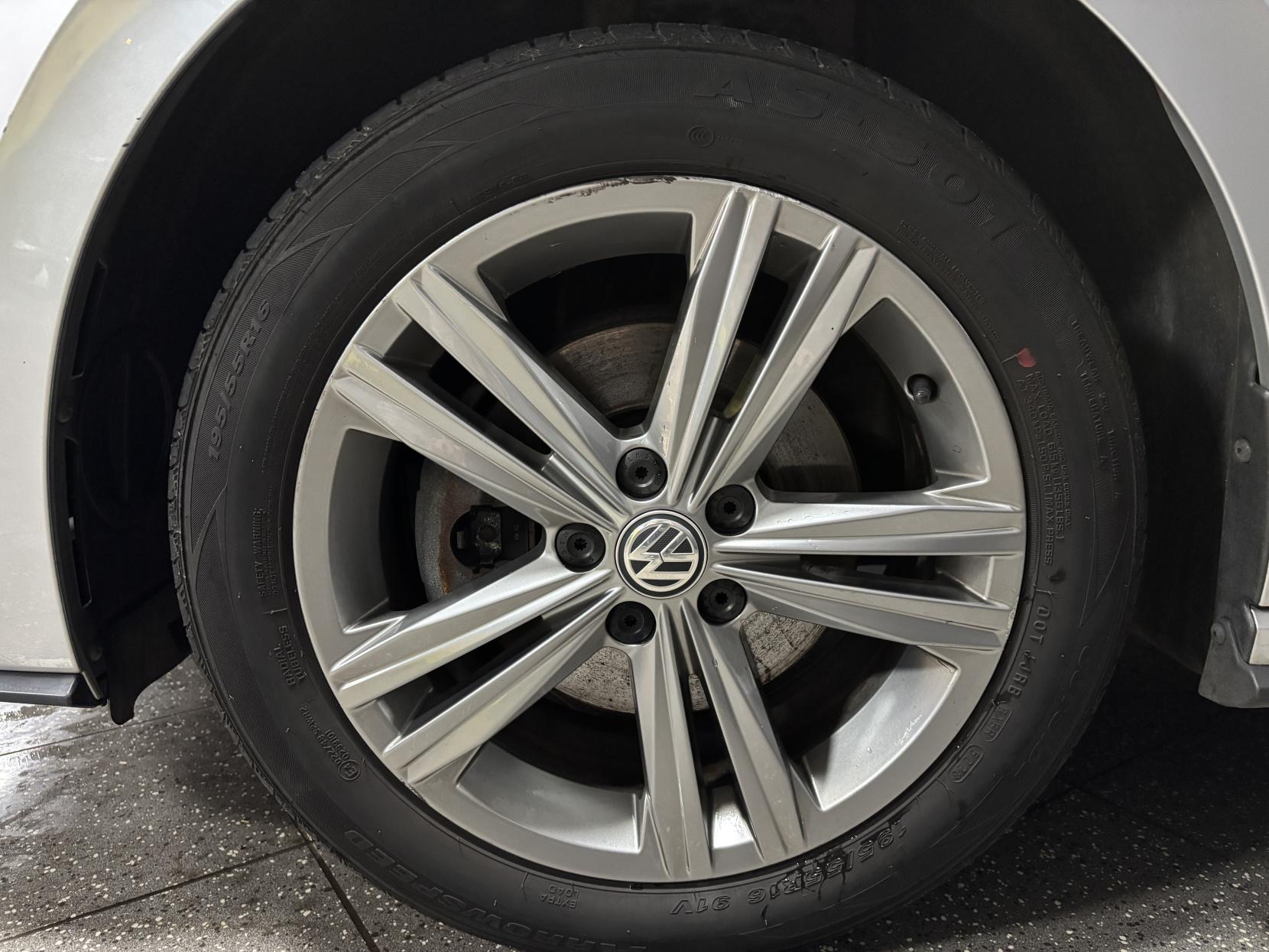 Volkswagen Polo 1.0 TSI R-Line Hatchback 5dr Petrol Manual Euro 6 (s/s) (115 ps)