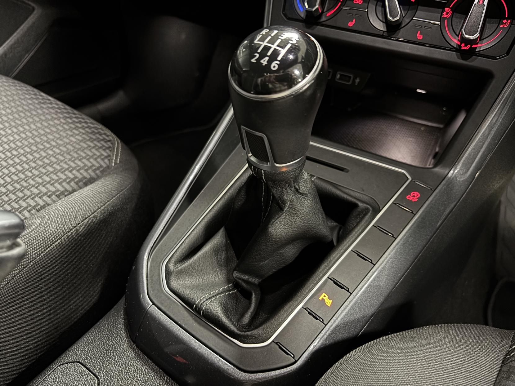 Volkswagen Polo 1.0 TSI R-Line Hatchback 5dr Petrol Manual Euro 6 (s/s) (115 ps)