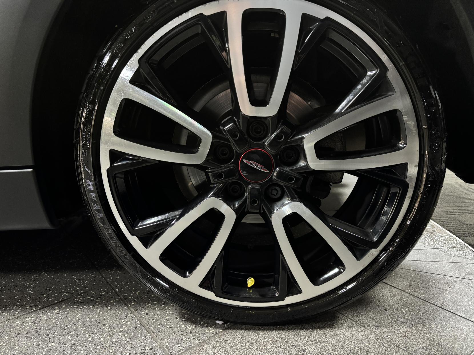 MINI Hatch 2.0 Cooper S Sport Hatchback 3dr Petrol Steptronic Euro 6 (s/s) (178 ps)