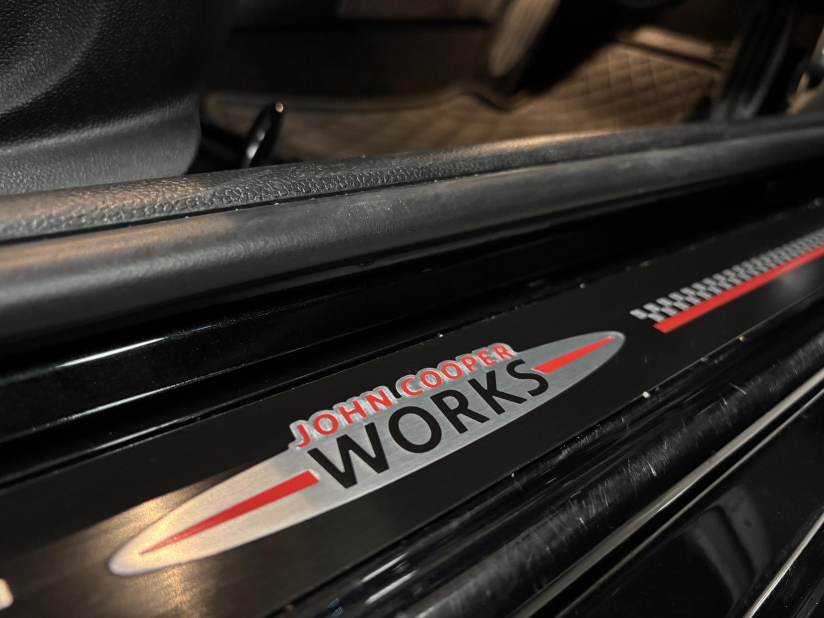 MINI Hatch 2.0 Cooper S Sport Hatchback 3dr Petrol Steptronic Euro 6 (s/s) (178 ps)