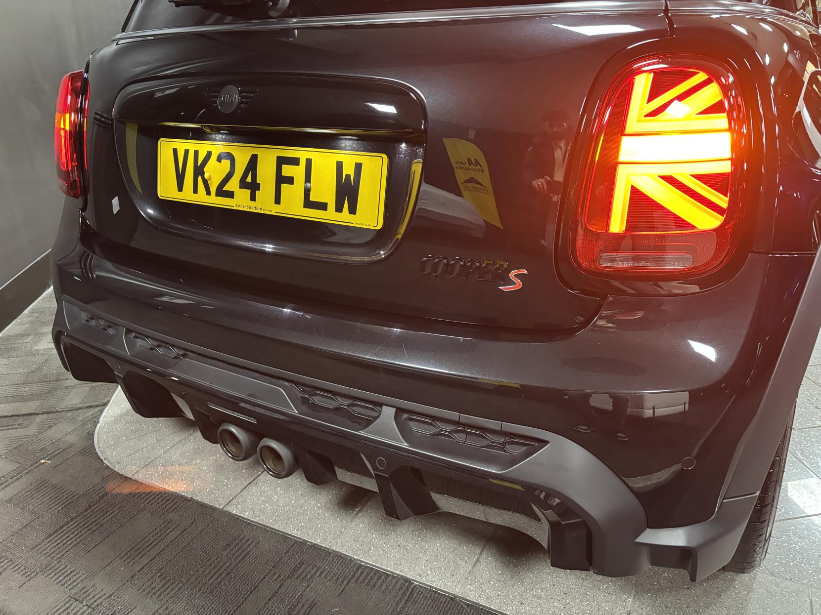 MINI Hatch 2.0 Cooper S Sport Hatchback 3dr Petrol Steptronic Euro 6 (s/s) (178 ps)