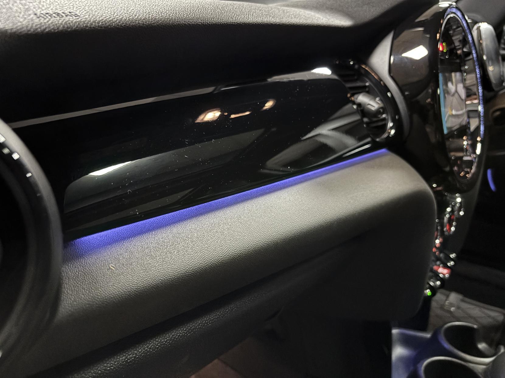 MINI Hatch 2.0 Cooper S Sport Hatchback 3dr Petrol Steptronic Euro 6 (s/s) (178 ps)