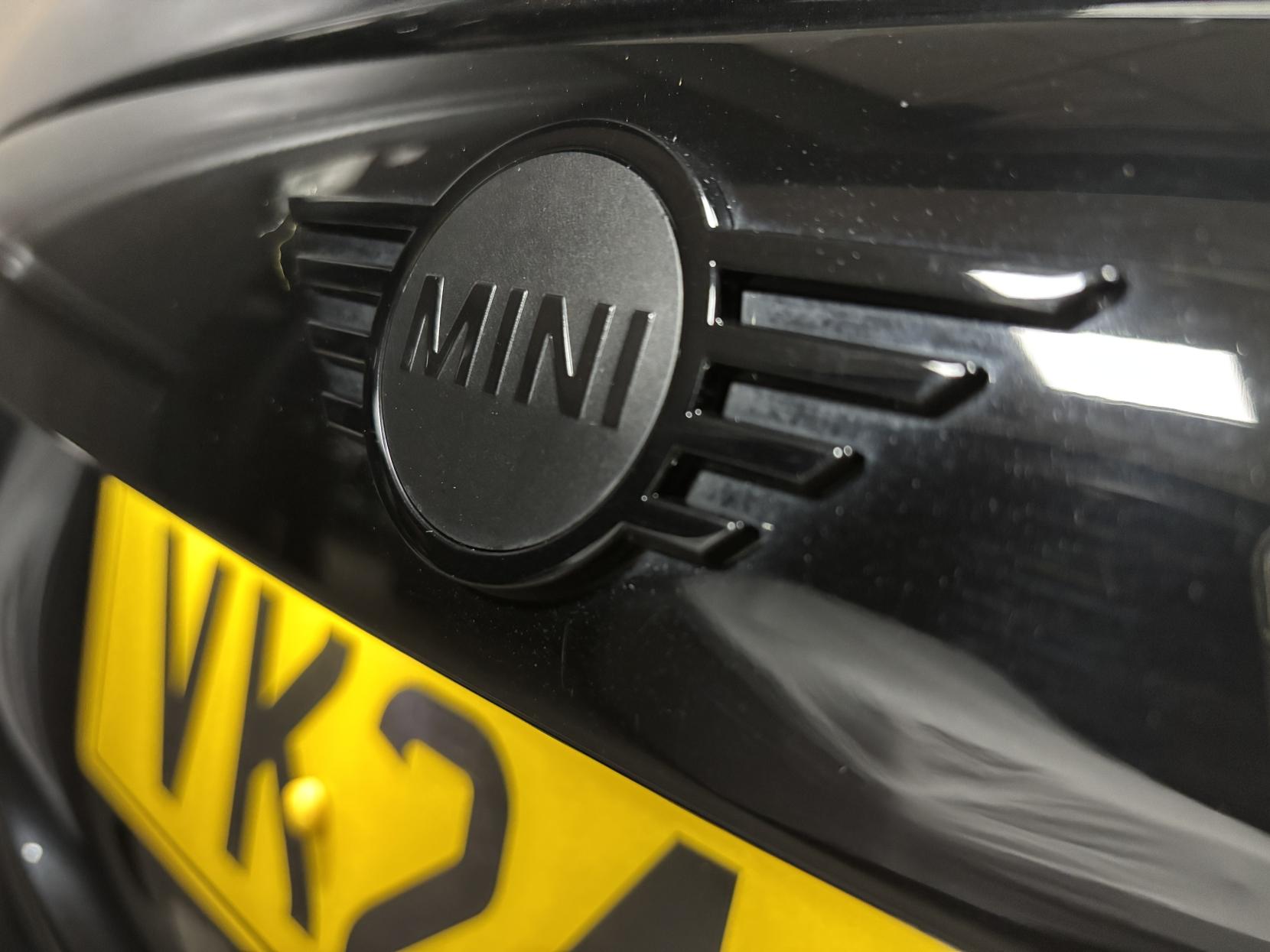 MINI Hatch 2.0 Cooper S Sport Hatchback 3dr Petrol Steptronic Euro 6 (s/s) (178 ps)