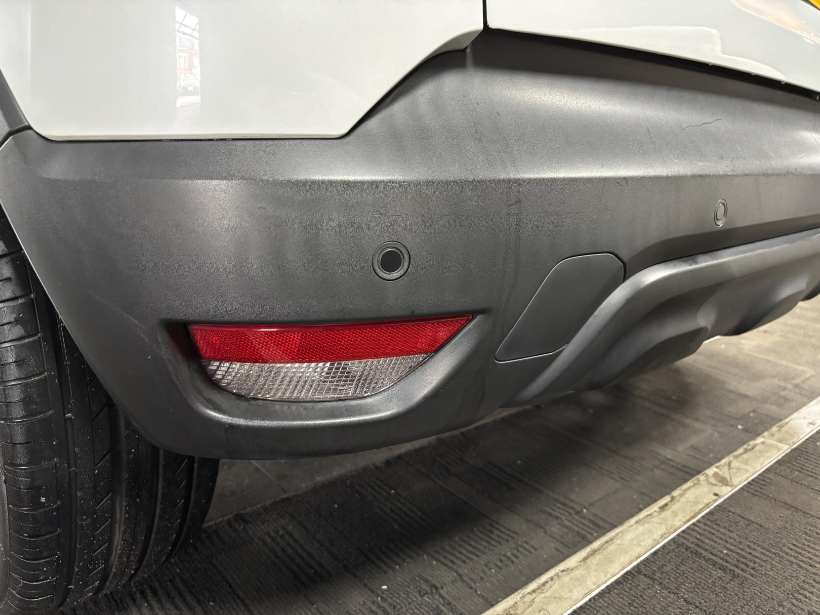 Renault Captur 0.9 TCe ENERGY Iconic SUV 5dr Petrol Manual Euro 6 (s/s) (90 ps)