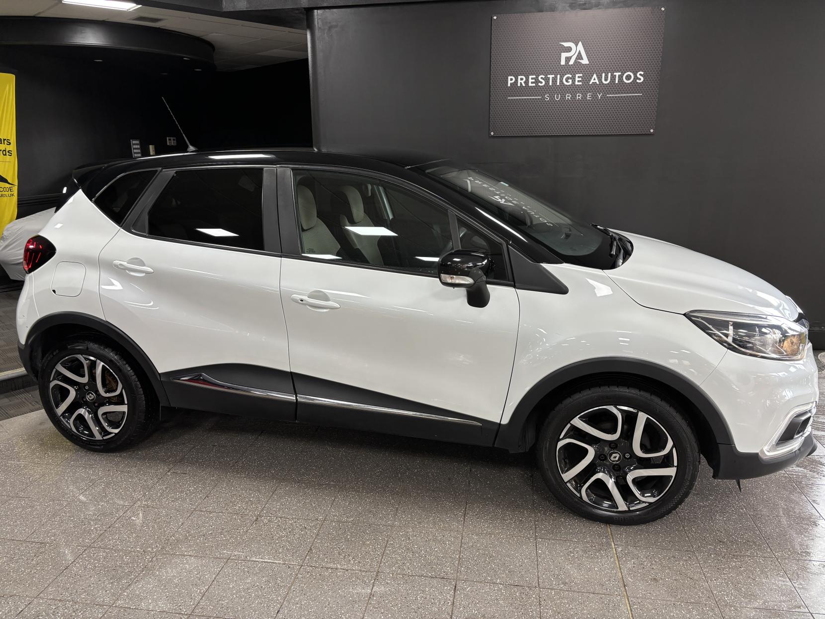 Renault Captur 0.9 TCe ENERGY Iconic SUV 5dr Petrol Manual Euro 6 (s/s) (90 ps)