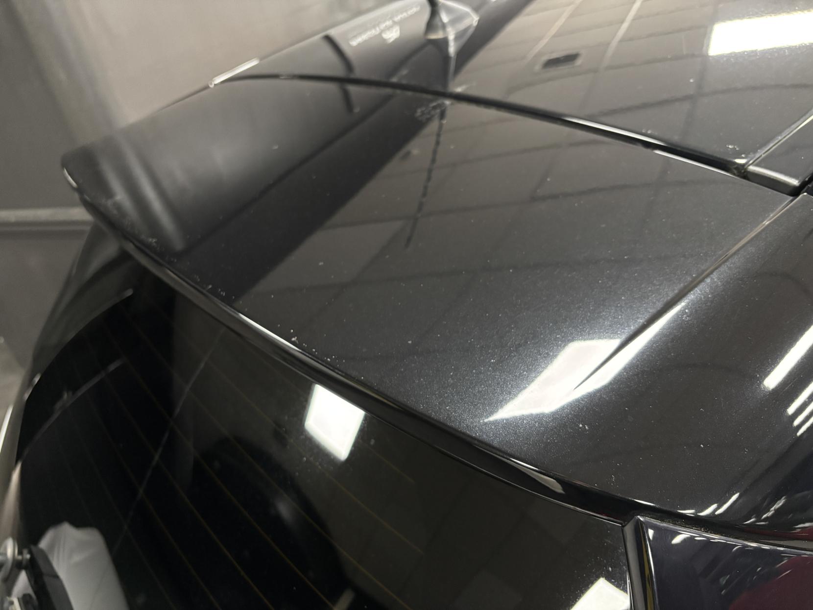 Renault Captur 0.9 TCe ENERGY Iconic SUV 5dr Petrol Manual Euro 6 (s/s) (90 ps)