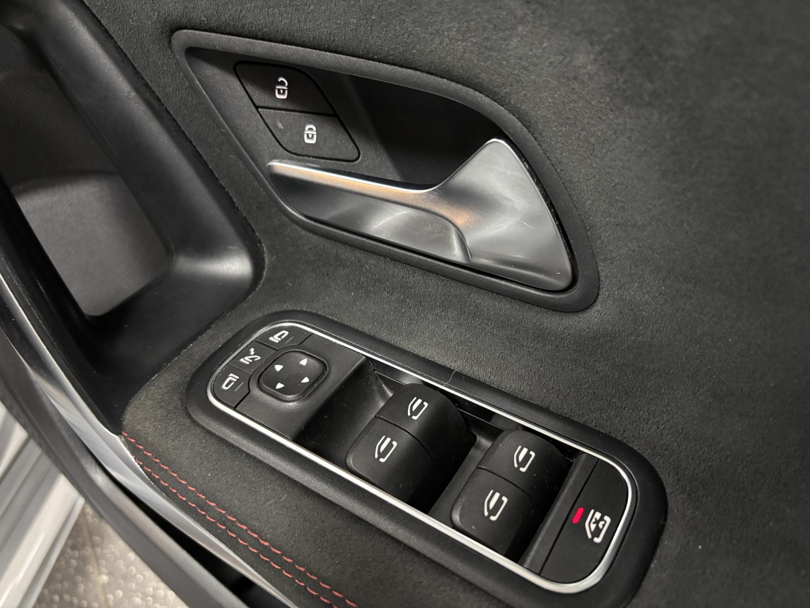 Mercedes-Benz A Class 1.3 A200 AMG Line (Executive) Hatchback 5dr Petrol 7G-DCT Euro 6 (s/s) (163 ps)