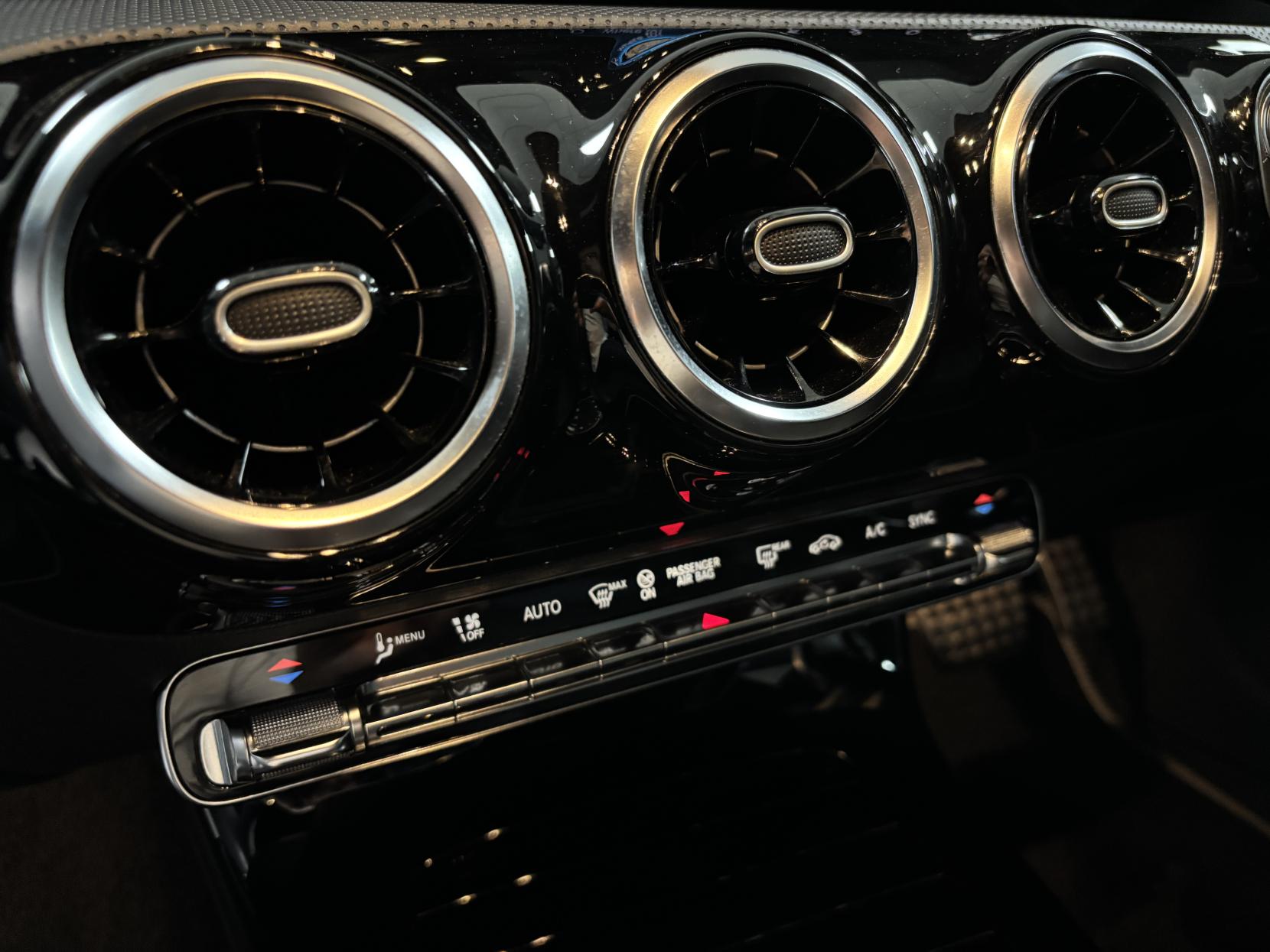 Mercedes-Benz A Class 1.3 A200 AMG Line (Executive) Hatchback 5dr Petrol 7G-DCT Euro 6 (s/s) (163 ps)