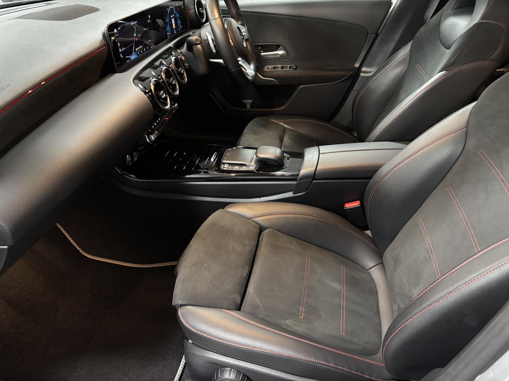 Mercedes-Benz A Class 1.3 A200 AMG Line (Executive) Hatchback 5dr Petrol 7G-DCT Euro 6 (s/s) (163 ps)