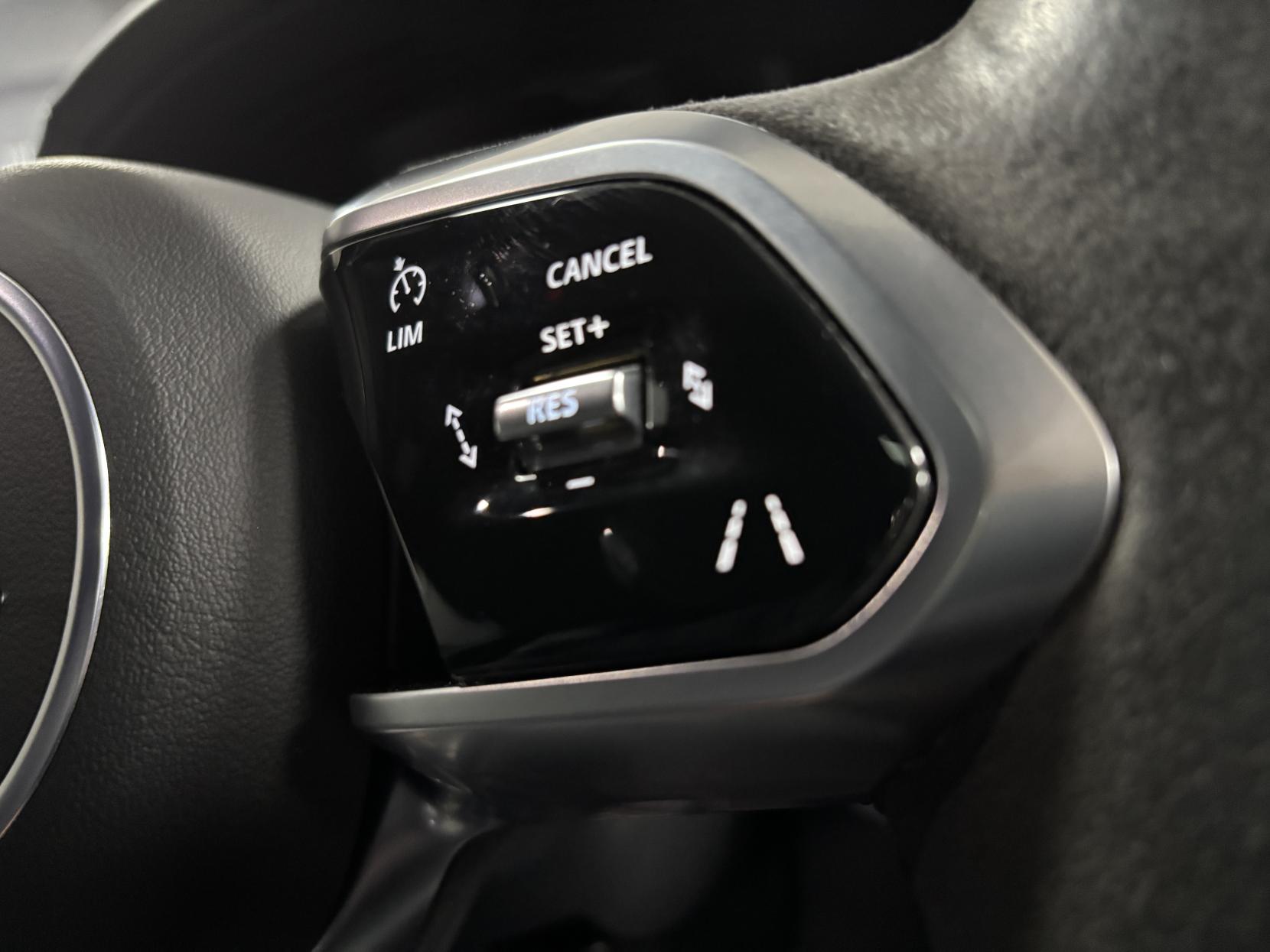 Jaguar I-PACE 400 90kWh HSE SUV 5dr Electric Auto 4WD (400 ps)