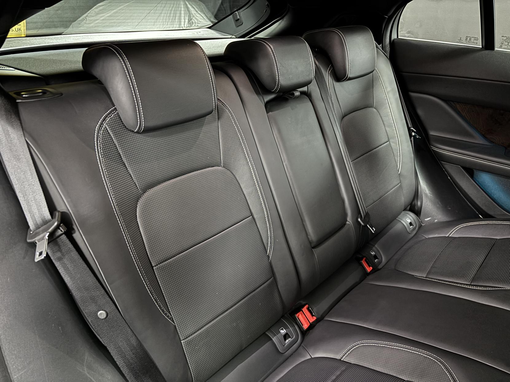 Jaguar I-PACE 400 90kWh HSE SUV 5dr Electric Auto 4WD (400 ps)