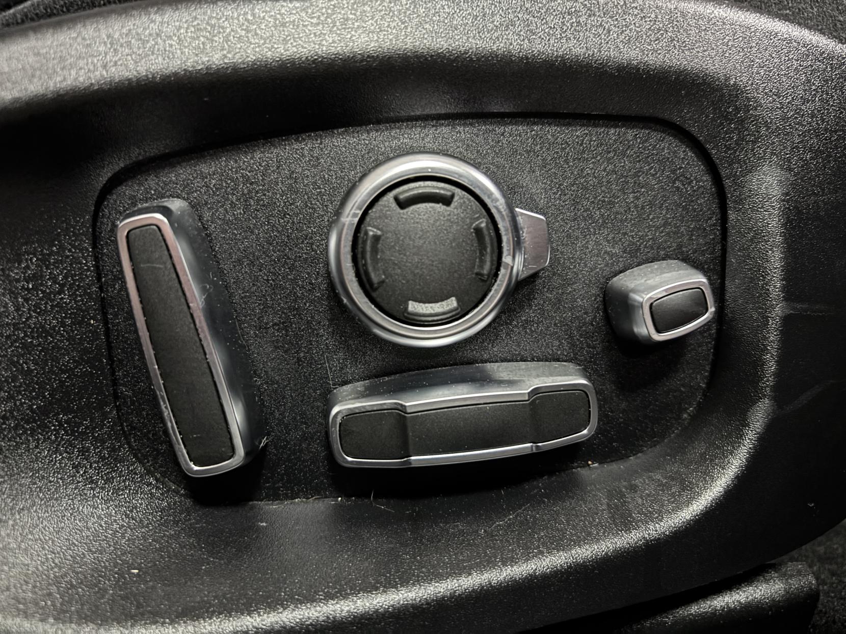 Jaguar I-PACE 400 90kWh HSE SUV 5dr Electric Auto 4WD (400 ps)