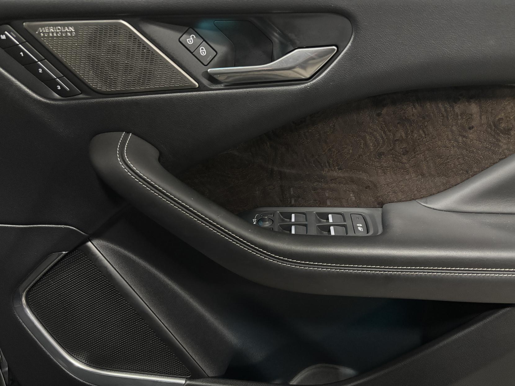 Jaguar I-PACE 400 90kWh HSE SUV 5dr Electric Auto 4WD (400 ps)