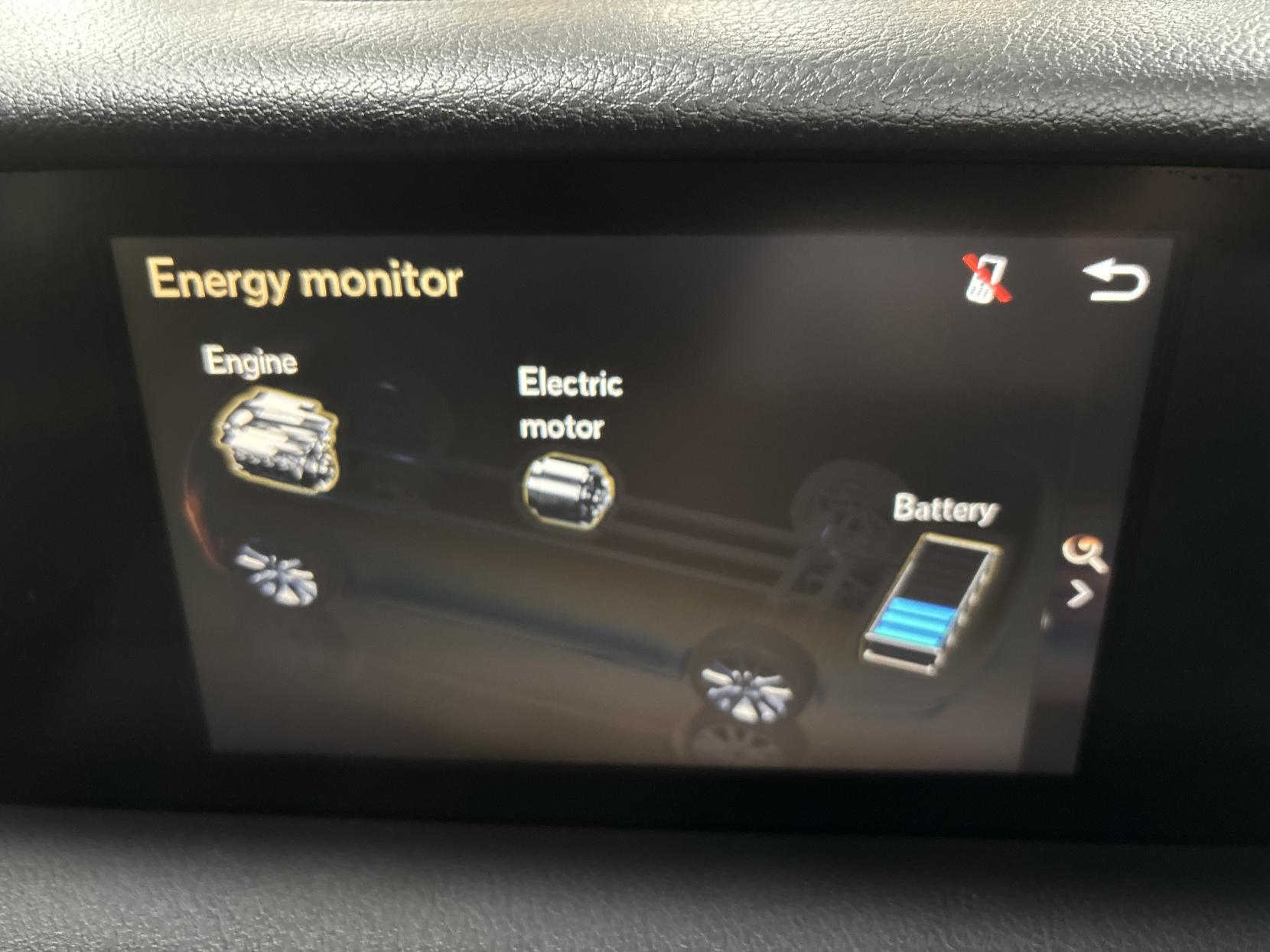 Lexus IS 2.5 300h Executive Edition Saloon 4dr Petrol Hybrid E-CVT Euro 5 (s/s) (223 ps)