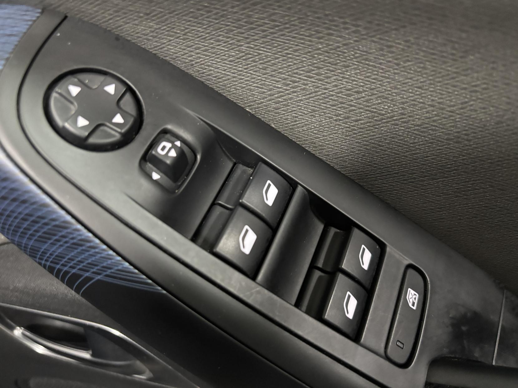 Citroen Grand C4 Picasso 1.6 BlueHDi Feel MPV 5dr Diesel EAT6 Euro 6 (s/s) (120 ps)