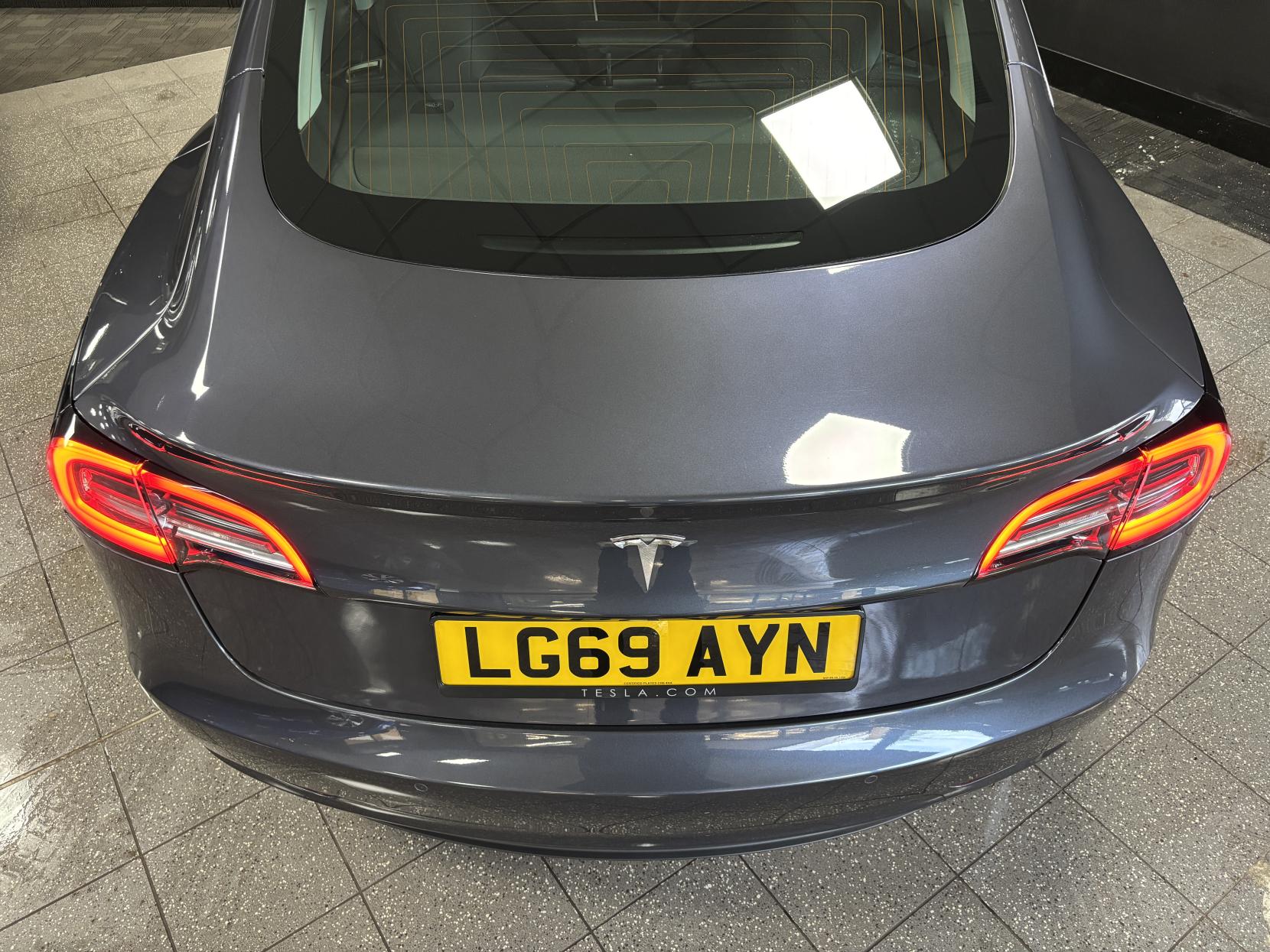 Tesla Model 3 Standard Range Plus Saloon 4dr Electric Auto RWD (241 bhp)