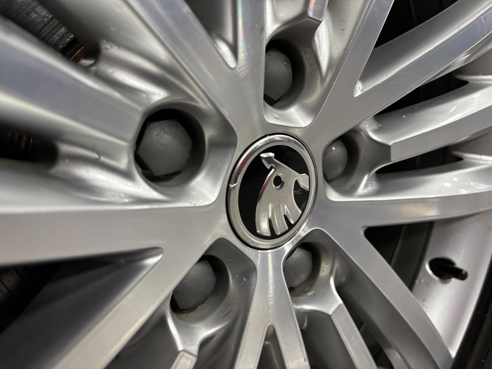 Skoda Kodiaq 2.0 TSI SE L SUV 5dr Petrol DSG 4WD Euro 6 (s/s) (7 Seat) (190 ps)