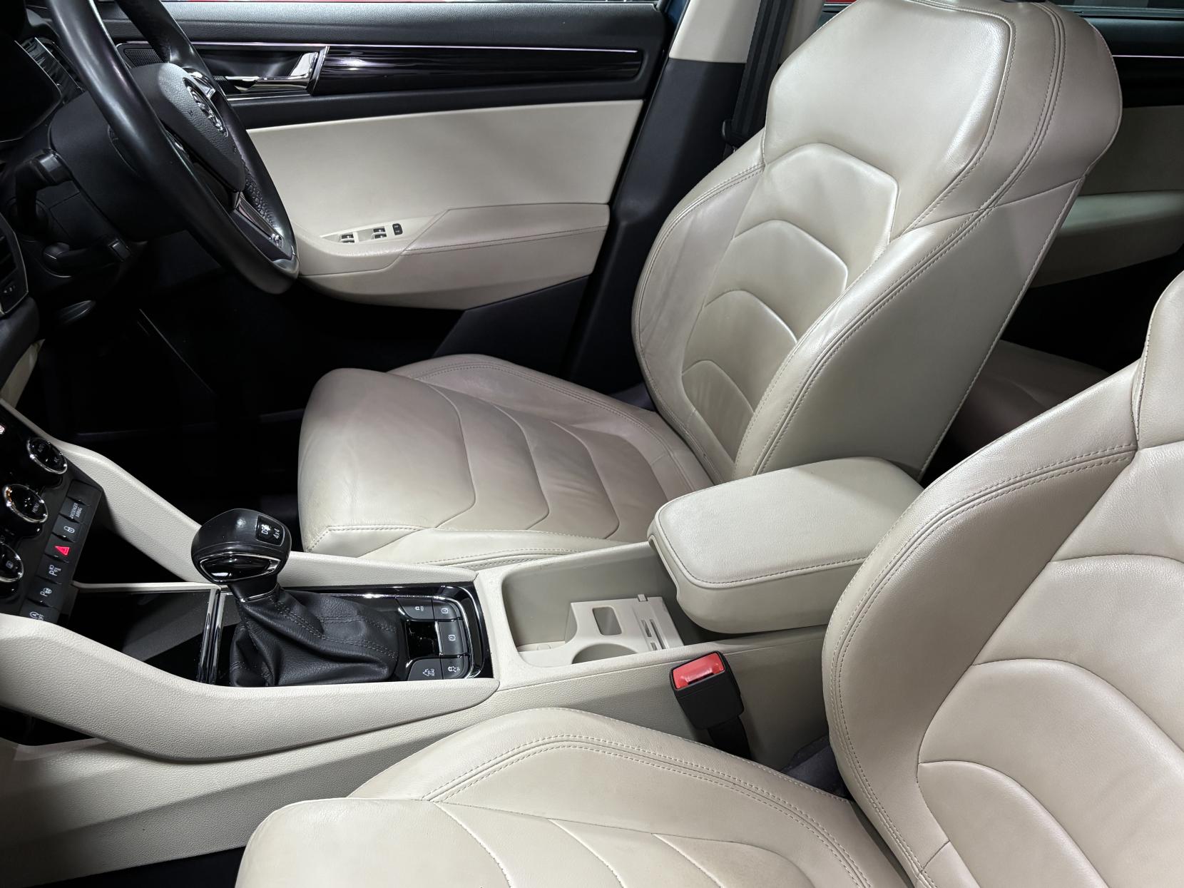 Skoda Kodiaq 2.0 TSI SE L SUV 5dr Petrol DSG 4WD Euro 6 (s/s) (7 Seat) (190 ps)