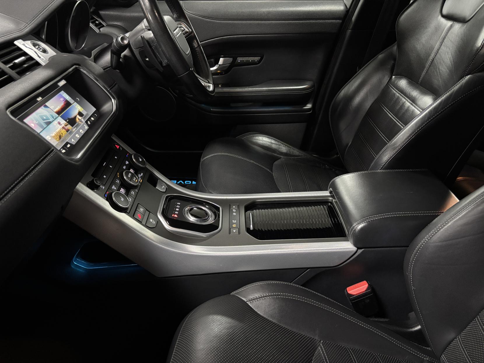 Land Rover Range Rover Evoque 2.0 TD4 HSE Dynamic SUV 5dr Diesel Auto 4WD Euro 6 (s/s) (180 ps)