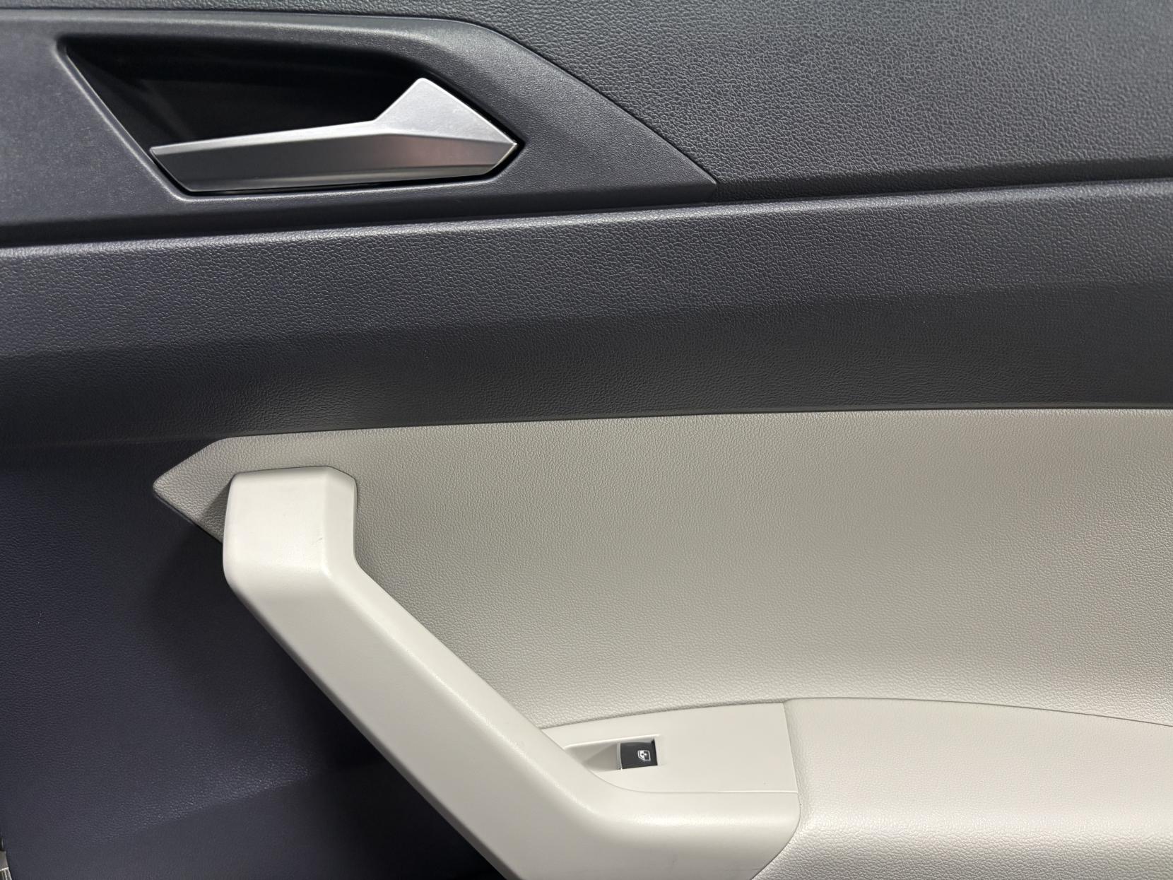 Volkswagen Polo 1.0 TSI GPF SEL Hatchback 5dr Petrol DSG Euro 6 (s/s) (115 ps)