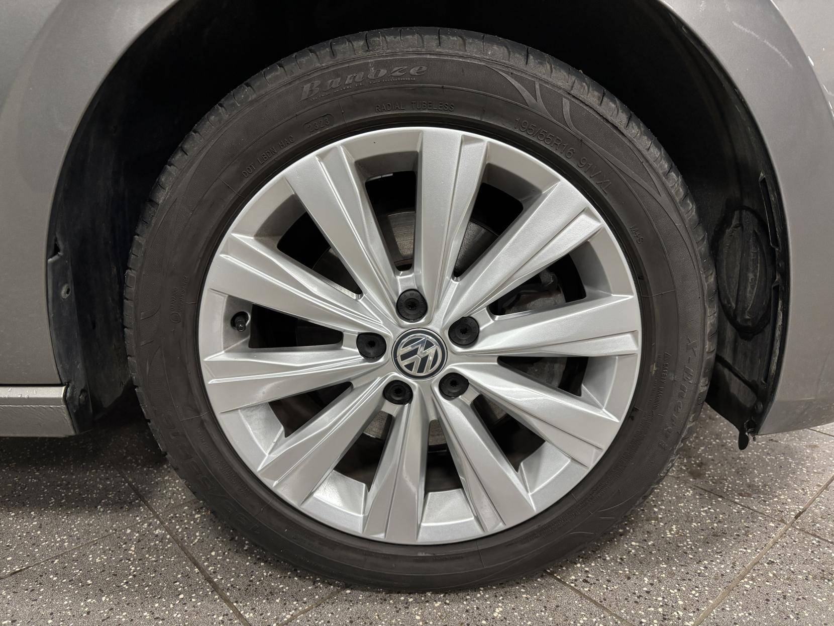 Volkswagen Polo 1.0 TSI GPF SEL Hatchback 5dr Petrol DSG Euro 6 (s/s) (115 ps)