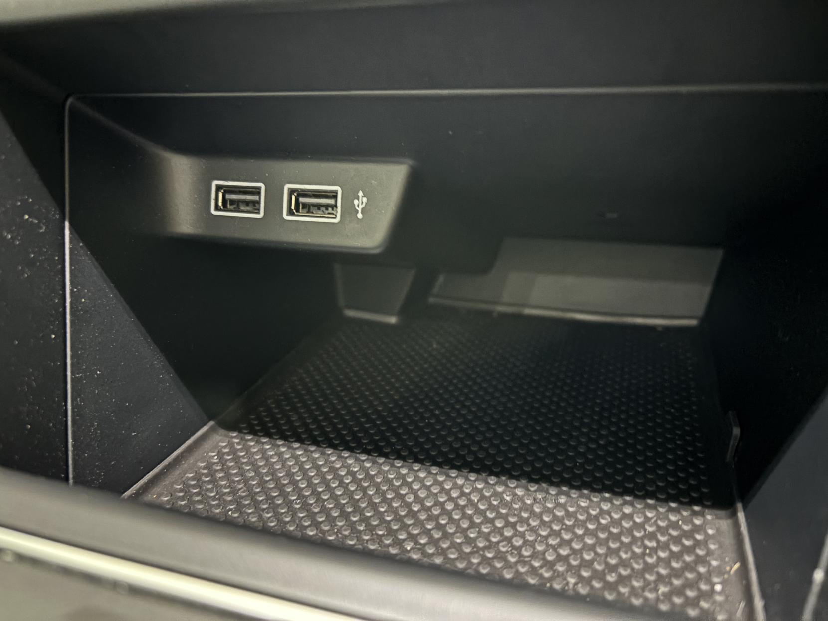 Volkswagen Polo 1.0 TSI GPF SEL Hatchback 5dr Petrol DSG Euro 6 (s/s) (115 ps)