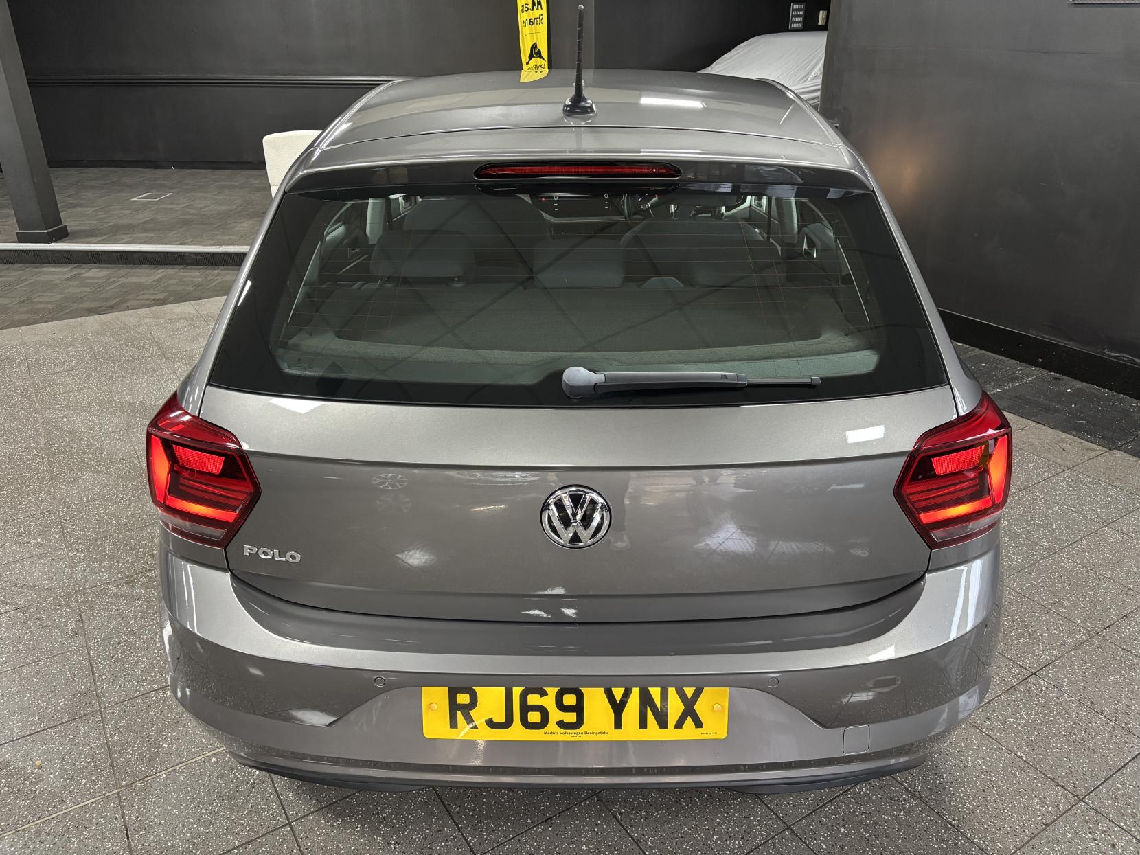 Volkswagen Polo 1.0 TSI GPF SEL Hatchback 5dr Petrol DSG Euro 6 (s/s) (115 ps)