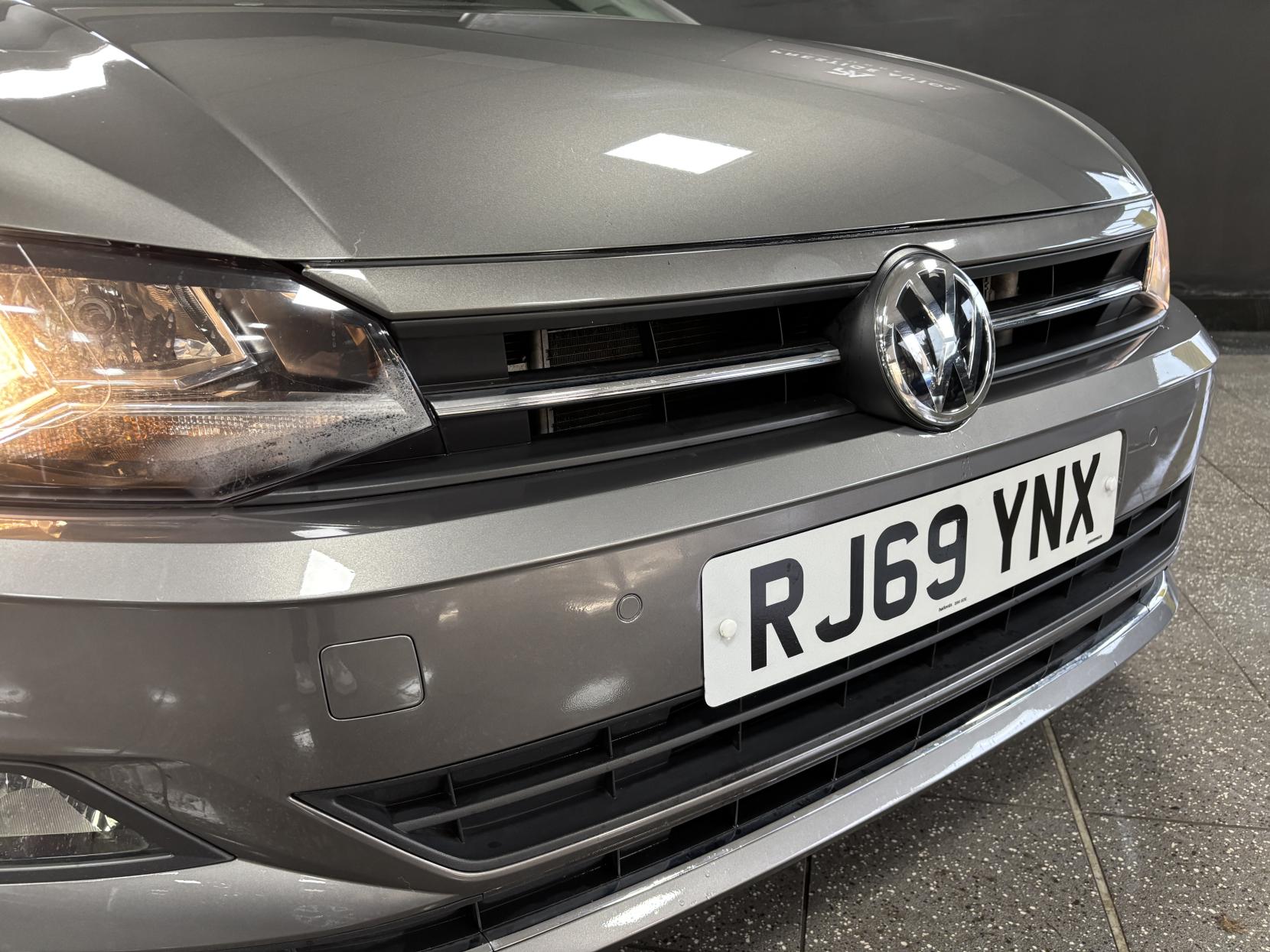 Volkswagen Polo 1.0 TSI GPF SEL Hatchback 5dr Petrol DSG Euro 6 (s/s) (115 ps)