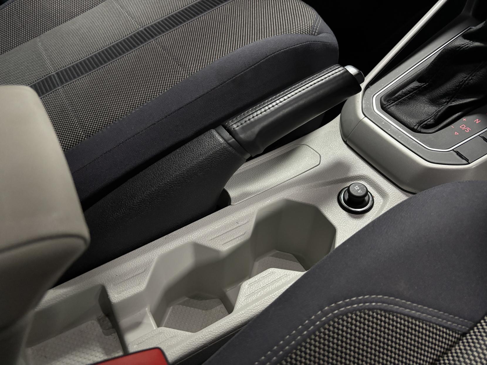 Volkswagen Polo 1.0 TSI GPF SEL Hatchback 5dr Petrol DSG Euro 6 (s/s) (115 ps)