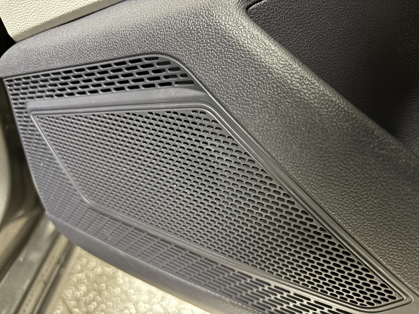 Volkswagen Polo 1.0 TSI GPF SEL Hatchback 5dr Petrol DSG Euro 6 (s/s) (115 ps)