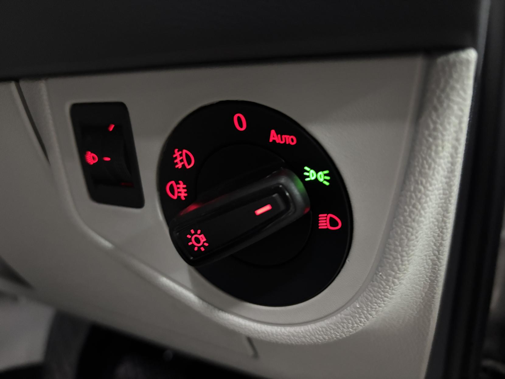 Volkswagen Polo 1.0 TSI GPF SEL Hatchback 5dr Petrol DSG Euro 6 (s/s) (115 ps)