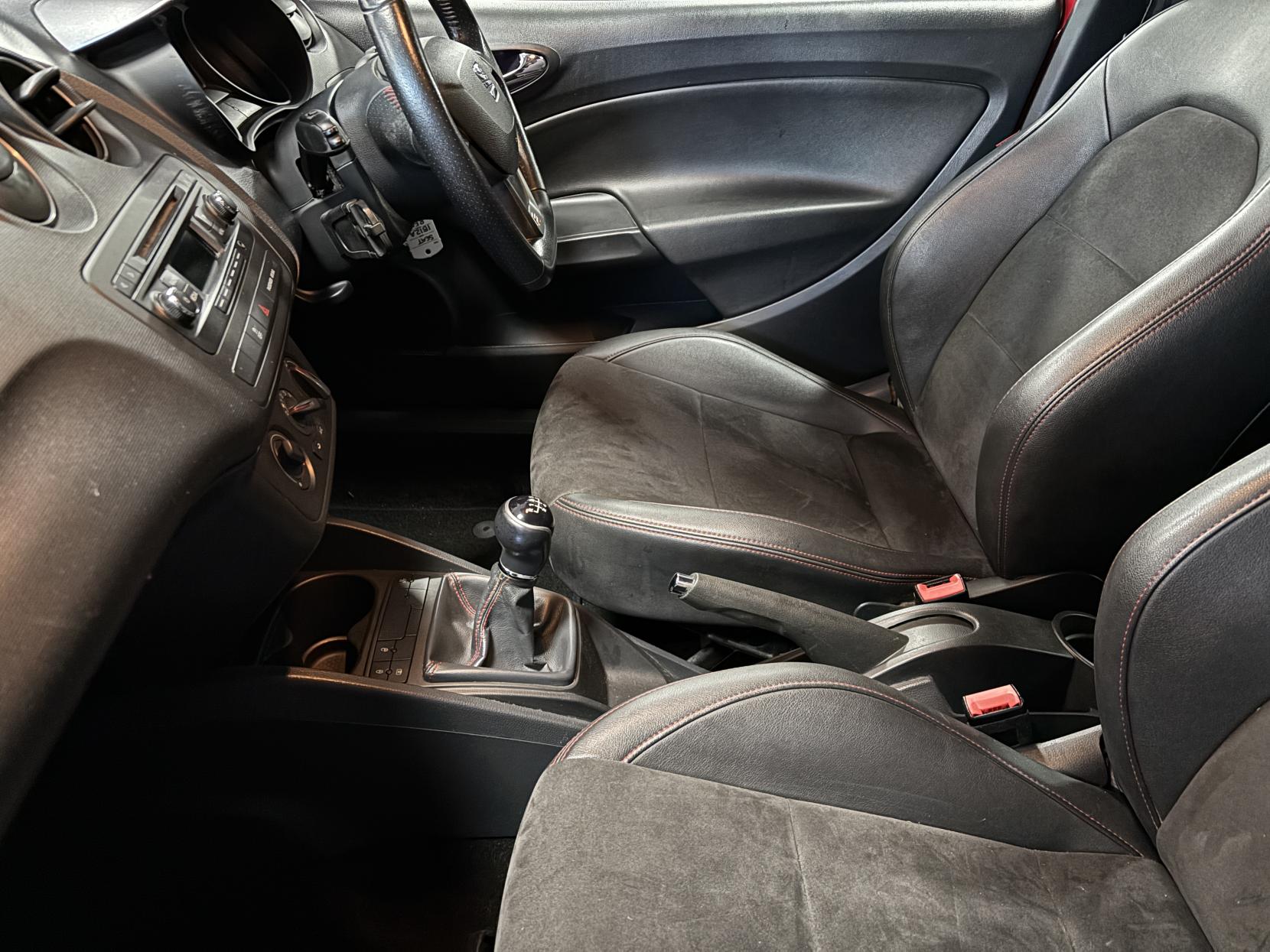 SEAT Ibiza 1.2 TSI FR Black Sport Coupe 3dr Petrol Manual Euro 5 (105 ps)