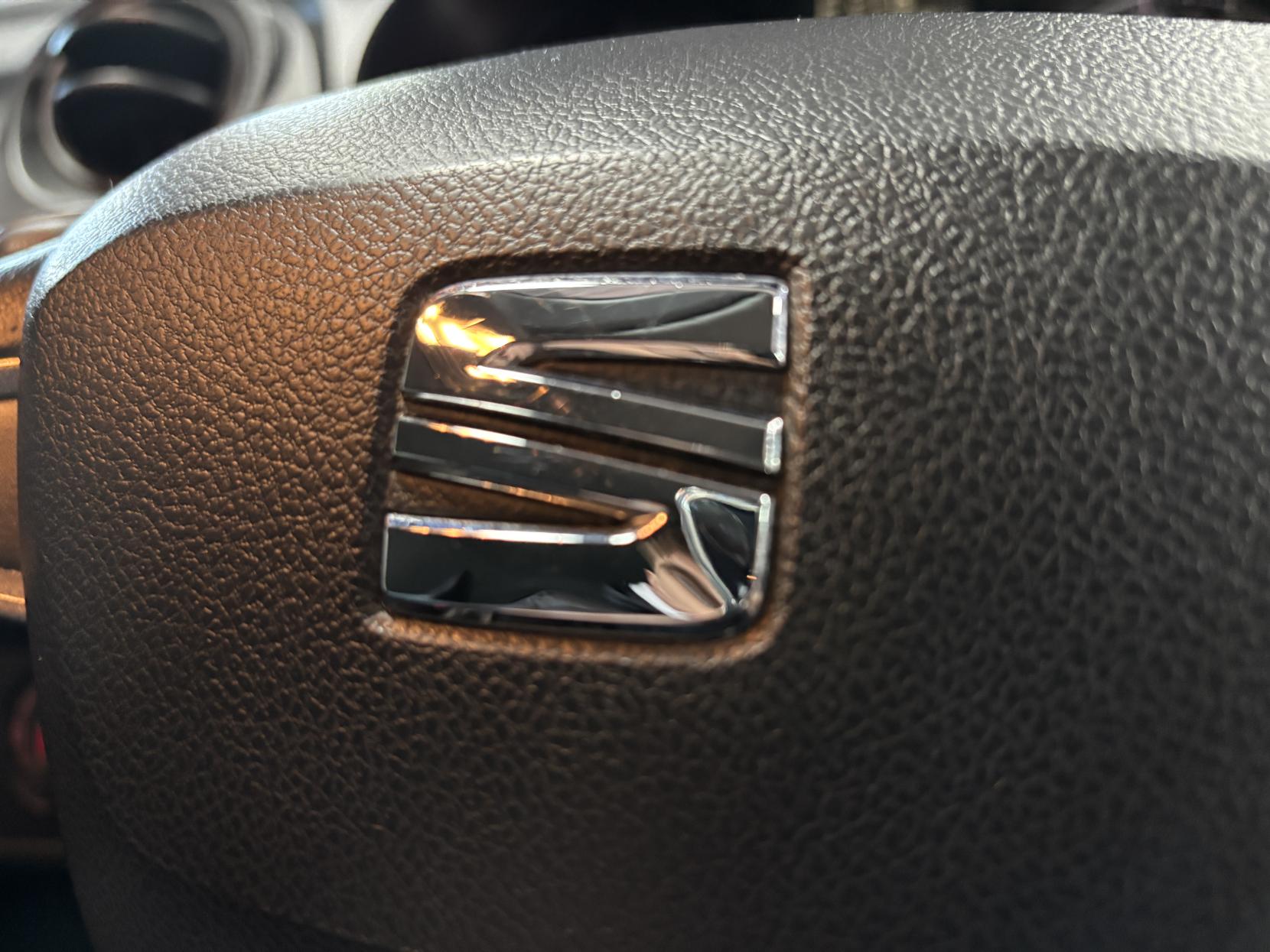 SEAT Ibiza 1.2 TSI FR Black Sport Coupe 3dr Petrol Manual Euro 5 (105 ps)