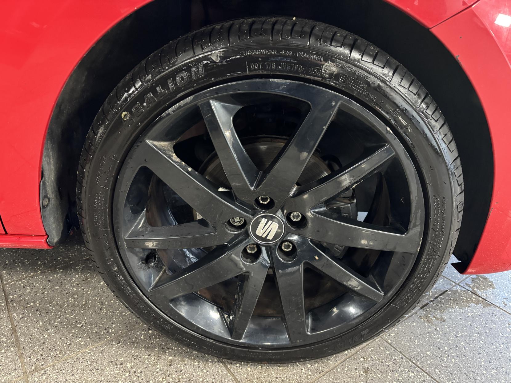 SEAT Ibiza 1.2 TSI FR Black Sport Coupe 3dr Petrol Manual Euro 5 (105 ps)