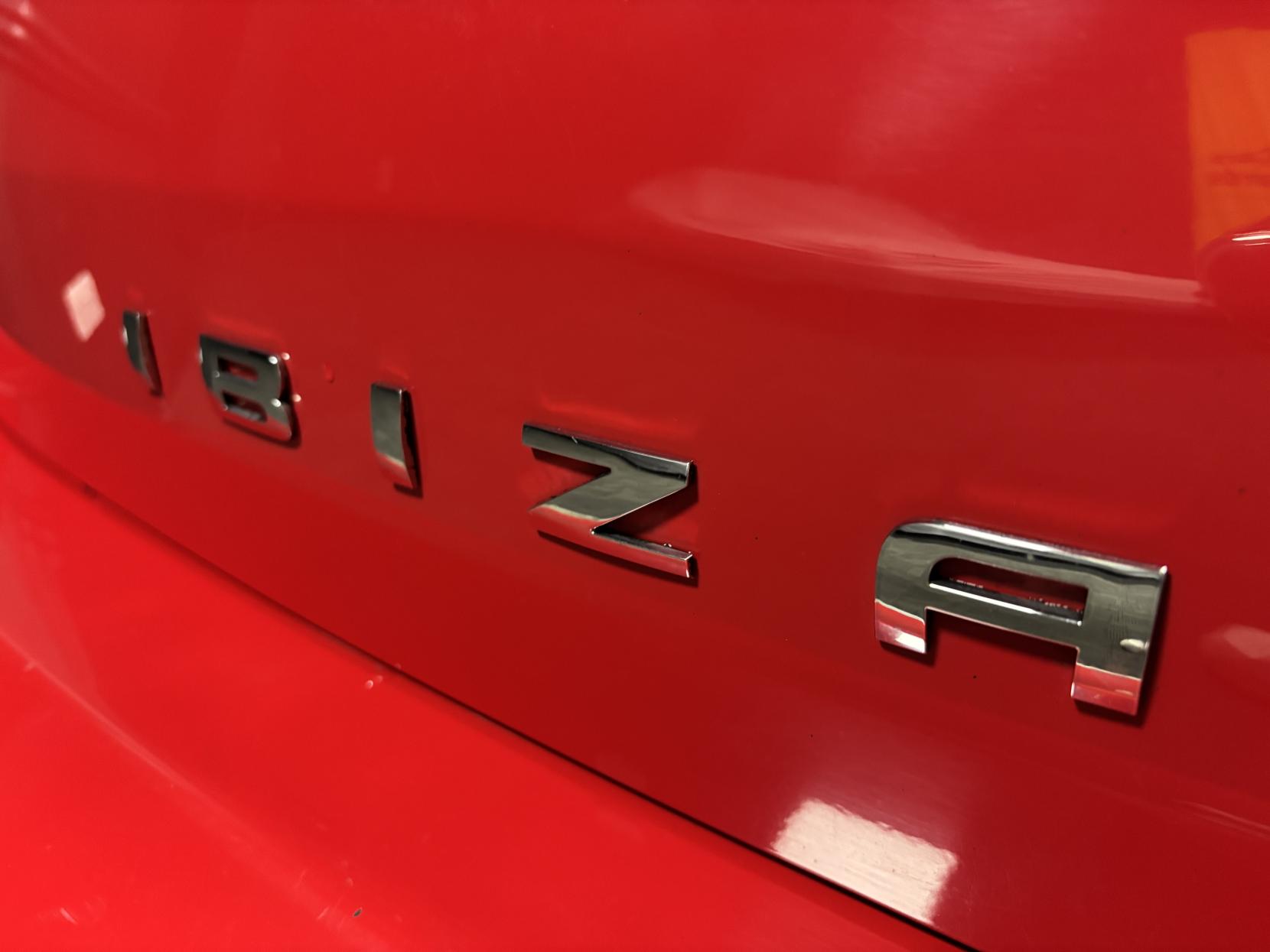 SEAT Ibiza 1.2 TSI FR Black Sport Coupe 3dr Petrol Manual Euro 5 (105 ps)