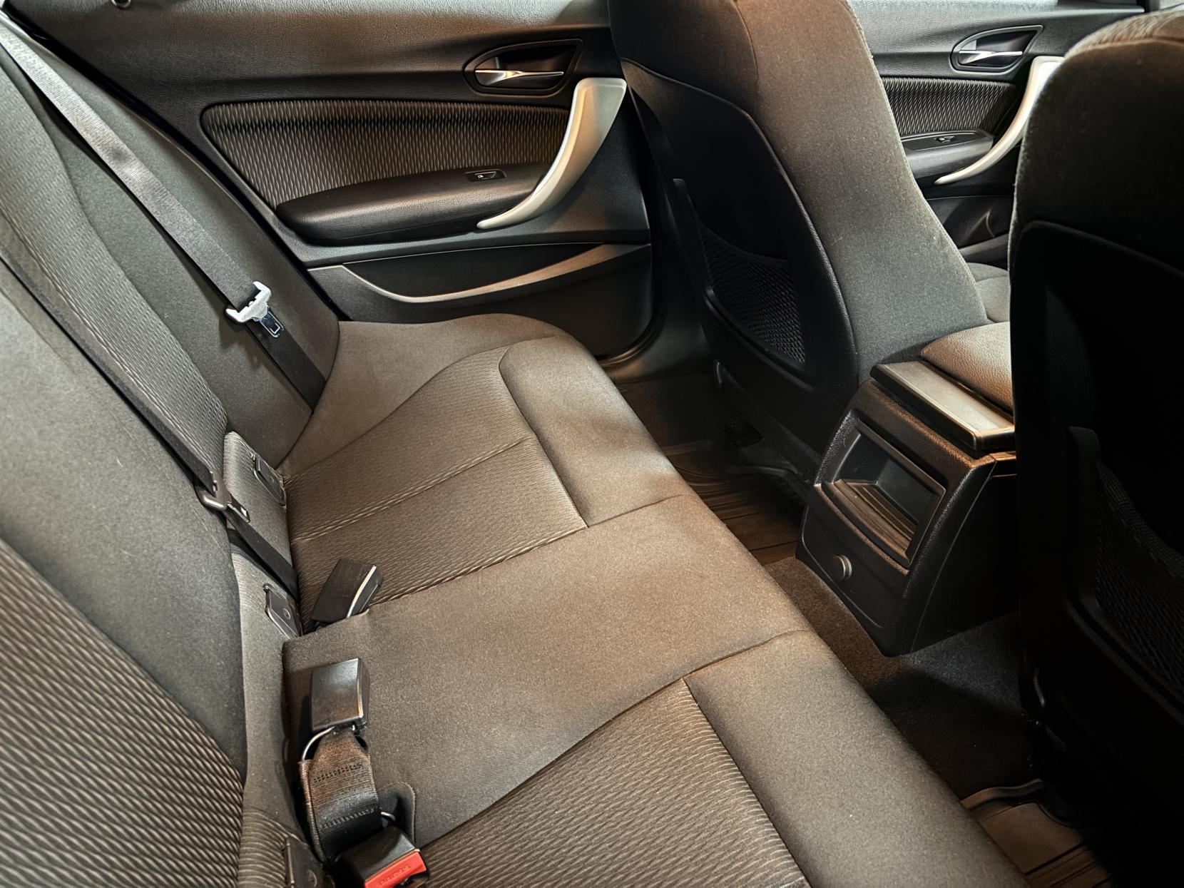 BMW 1 Series 1.5 116d SE Hatchback 5dr Diesel Auto Euro 6 (s/s) (116 ps)