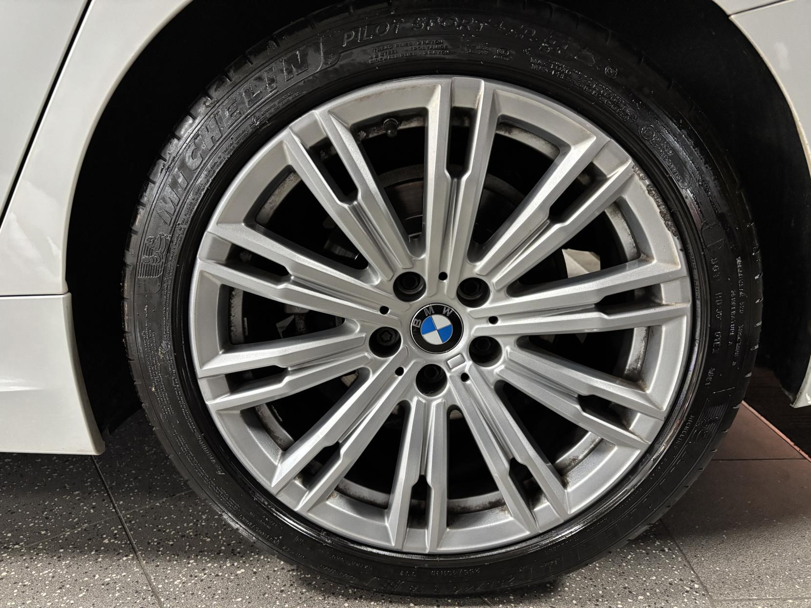 BMW 3 Series 2.0 320i M Sport Saloon 4dr Petrol Auto Euro 6 (s/s) (184 ps)