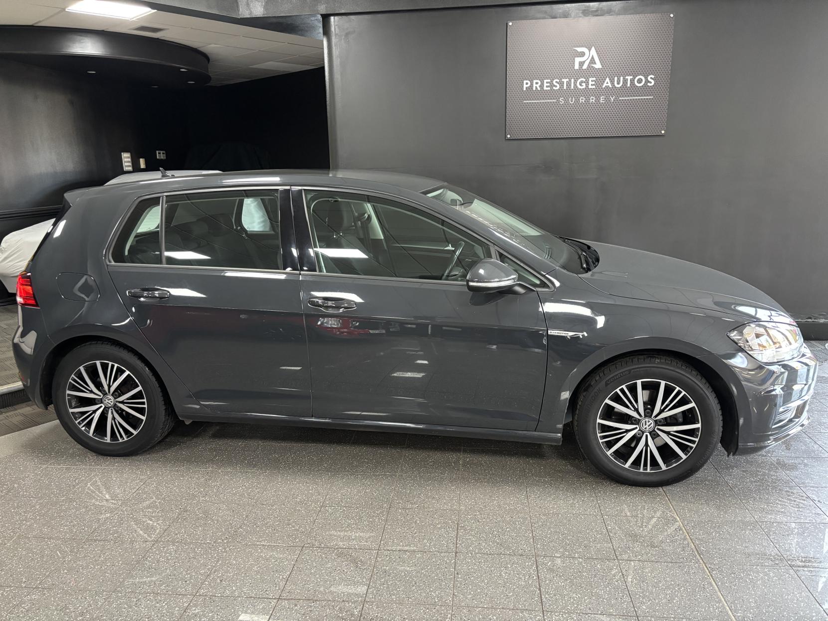 Volkswagen Golf 1.5 TSI EVO SE Nav Hatchback 5dr Petrol Manual Euro 6 (s/s) (130 ps)