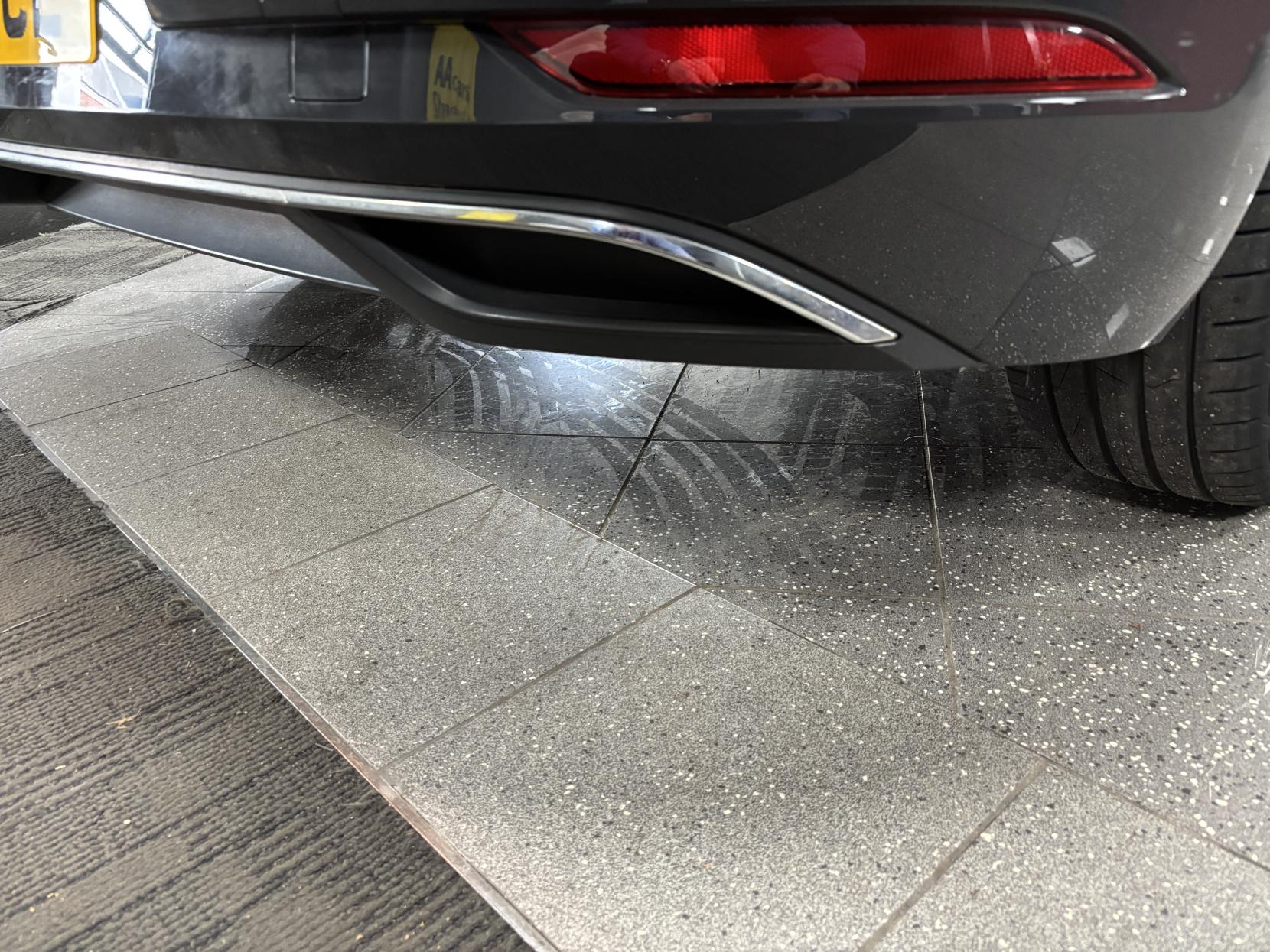 Volkswagen Golf 1.5 TSI EVO SE Nav Hatchback 5dr Petrol Manual Euro 6 (s/s) (130 ps)