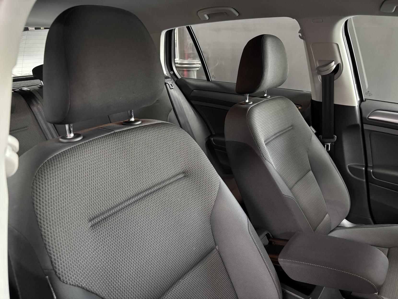 Volkswagen Golf 1.5 TSI EVO SE Nav Hatchback 5dr Petrol Manual Euro 6 (s/s) (130 ps)