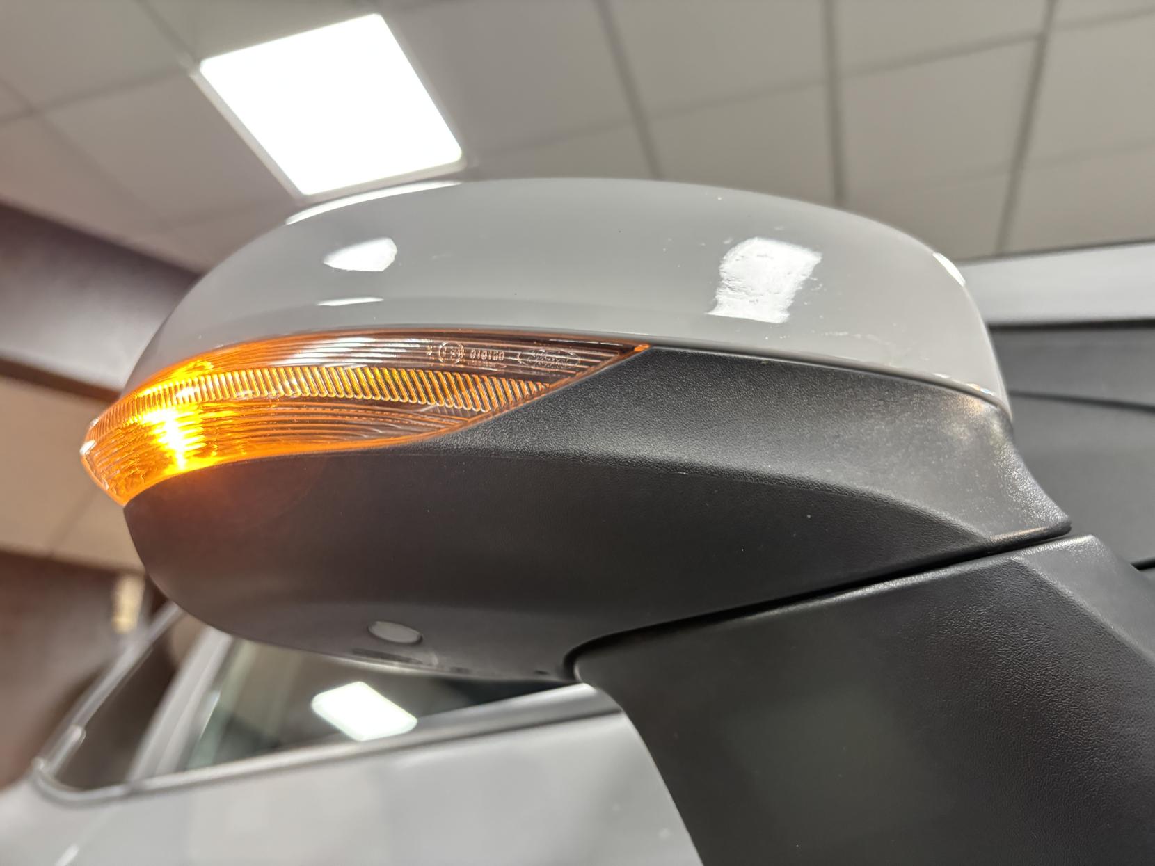 Ford Puma 1.0T EcoBoost MHEV ST-Line SUV 5dr Petrol Hybrid Manual Euro 6 (s/s) (125 ps)