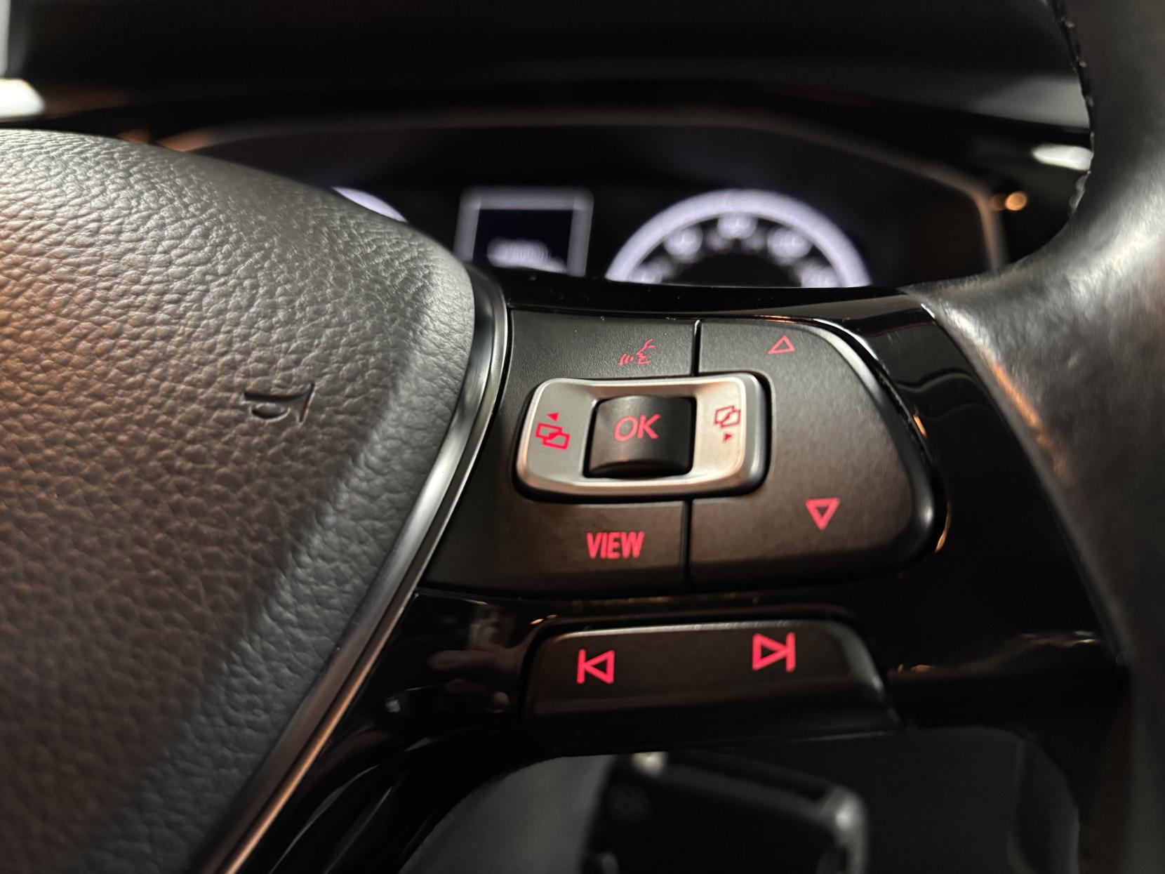 Volkswagen Polo 1.0 TSI Active Hatchback 5dr Petrol DSG Euro 6 (s/s) (95 ps)